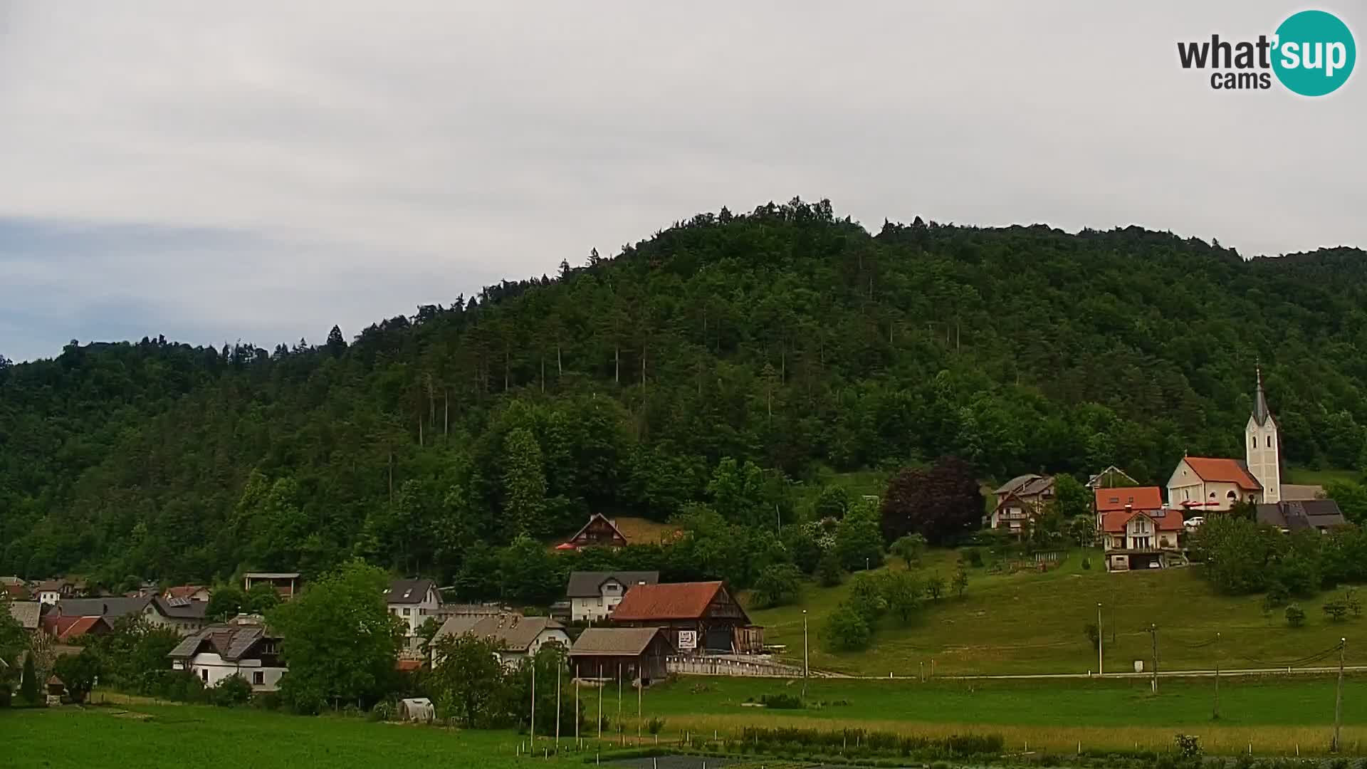 Live Webcam Polhov Gradec – Slovenia