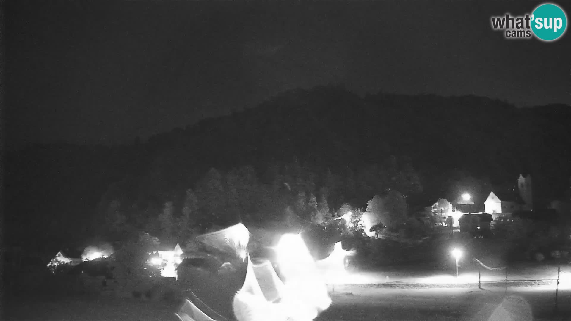 Web kamera uživo Polhov Gradec – Slovenija