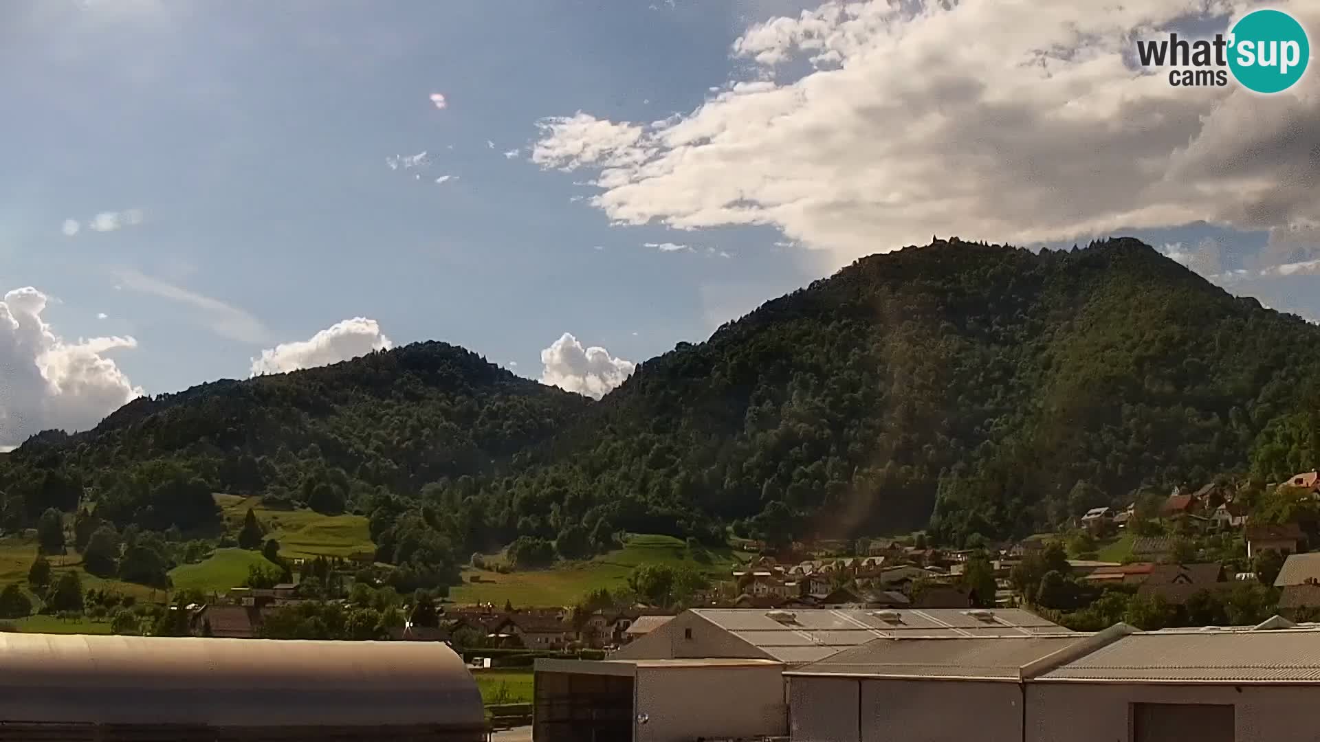 Live Webcam Polhov Gradec – Slovenia