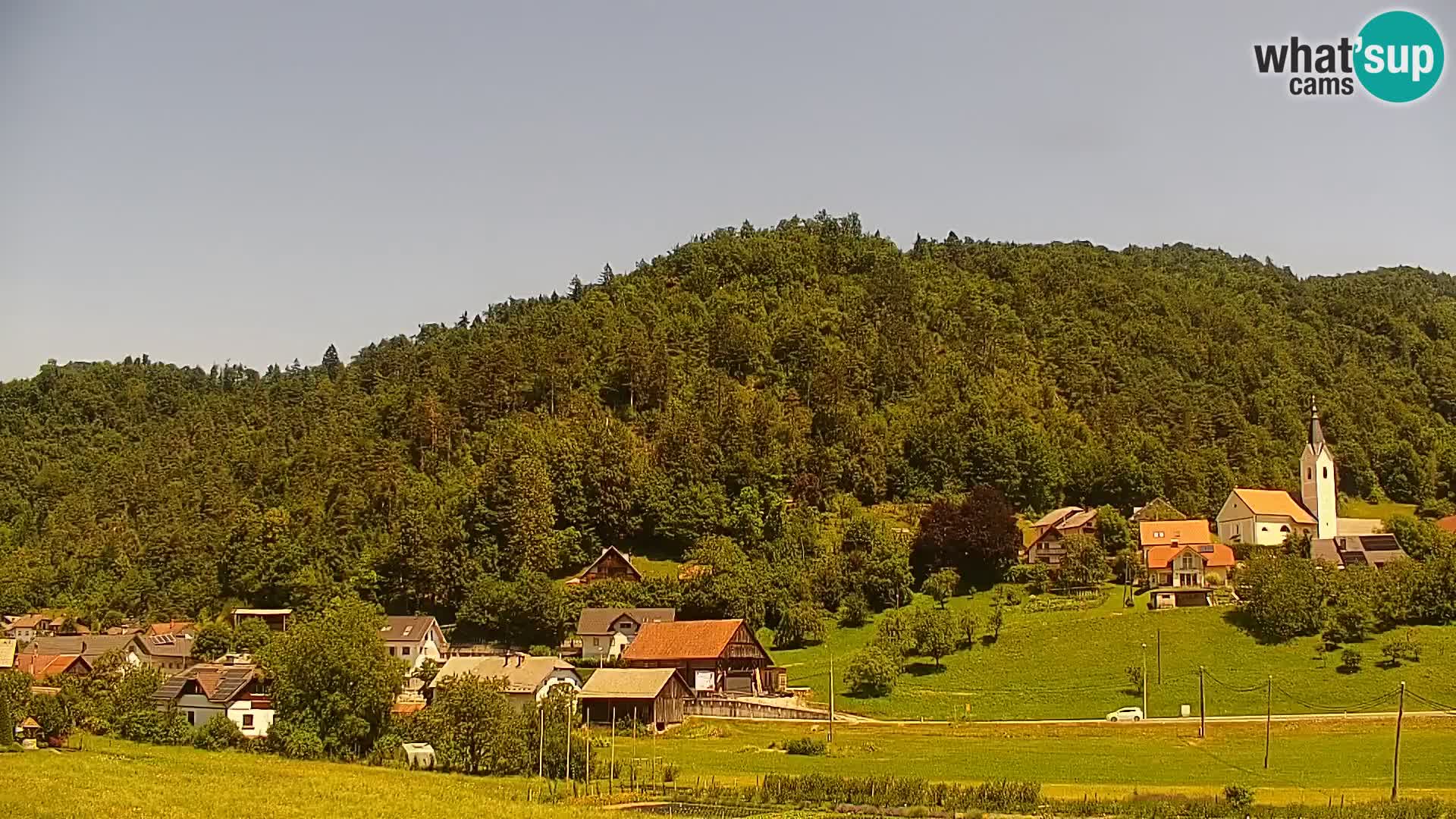 Live Webcam Polhov Gradec – Slovenia
