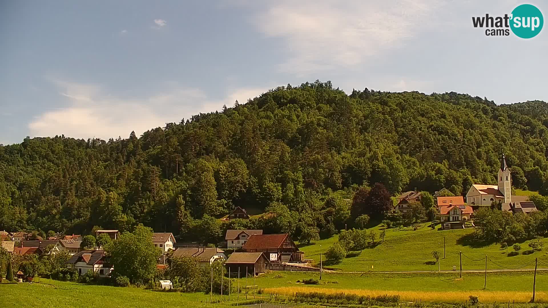 Web kamera uživo Polhov Gradec – Slovenija