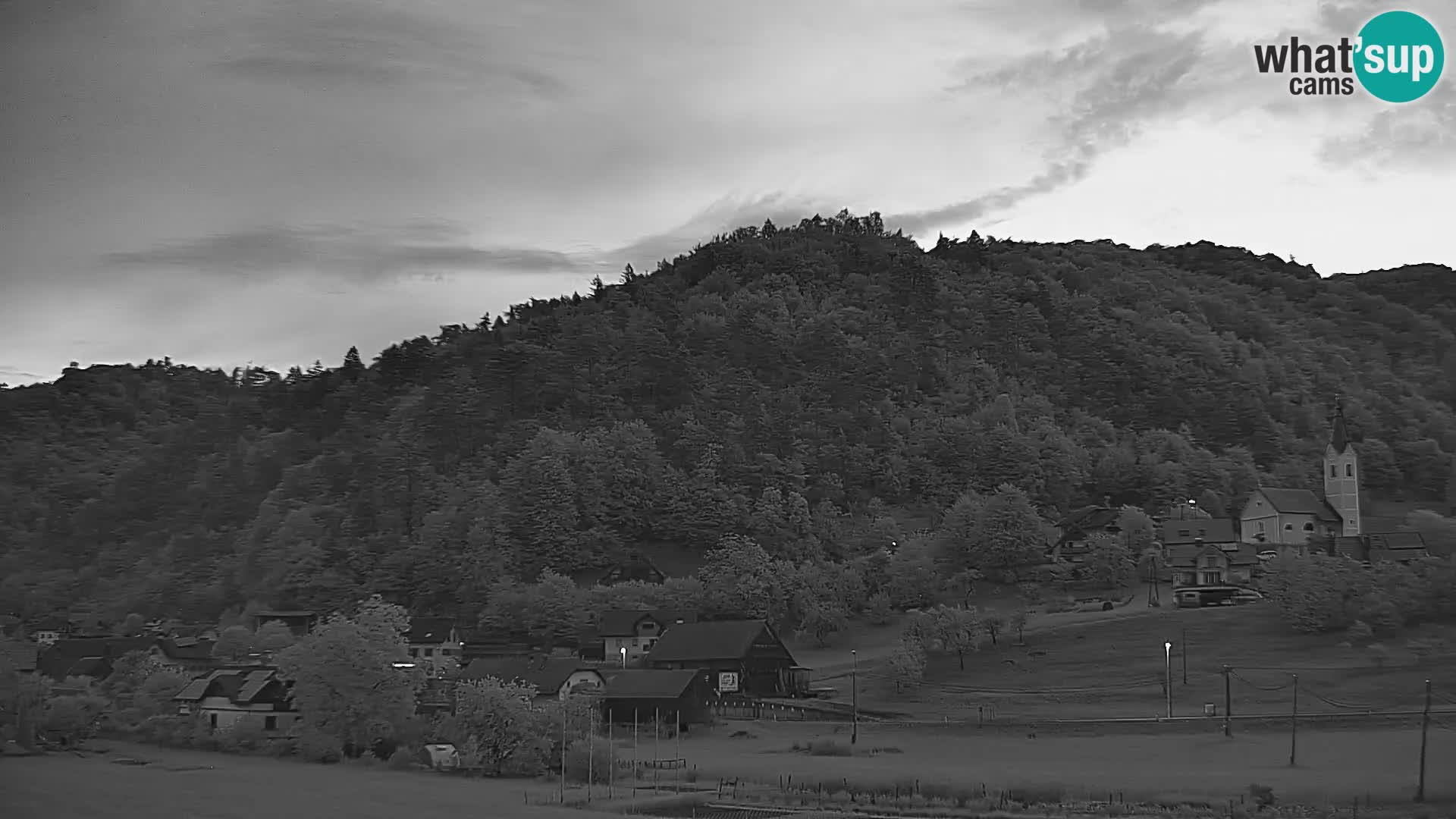 Live Webcam Polhov Gradec – Slovenia