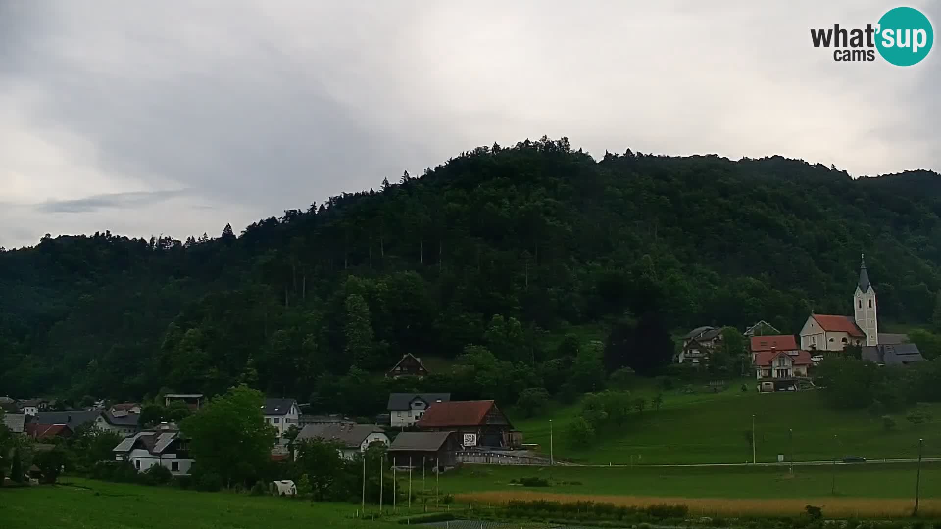 Spletna kamera Polhov Gradec