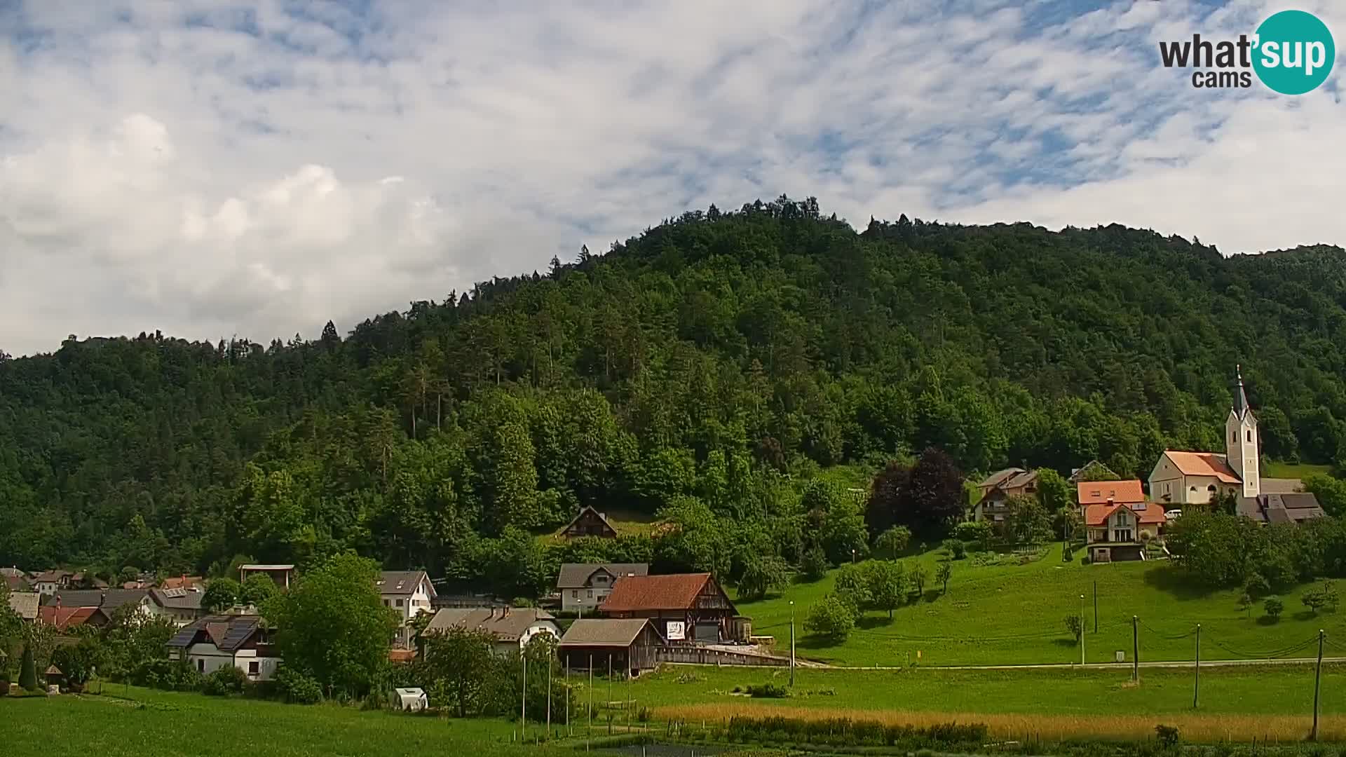 Live Webcam Polhov Gradec – Slovenia