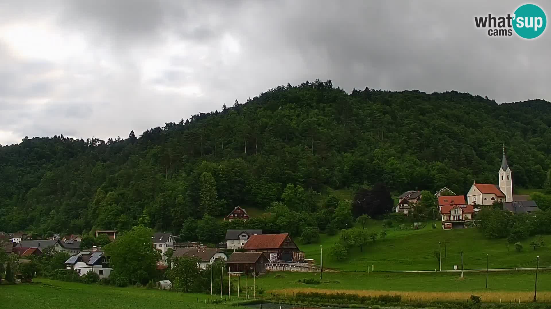 Live Webcam Polhov Gradec – Slovenia