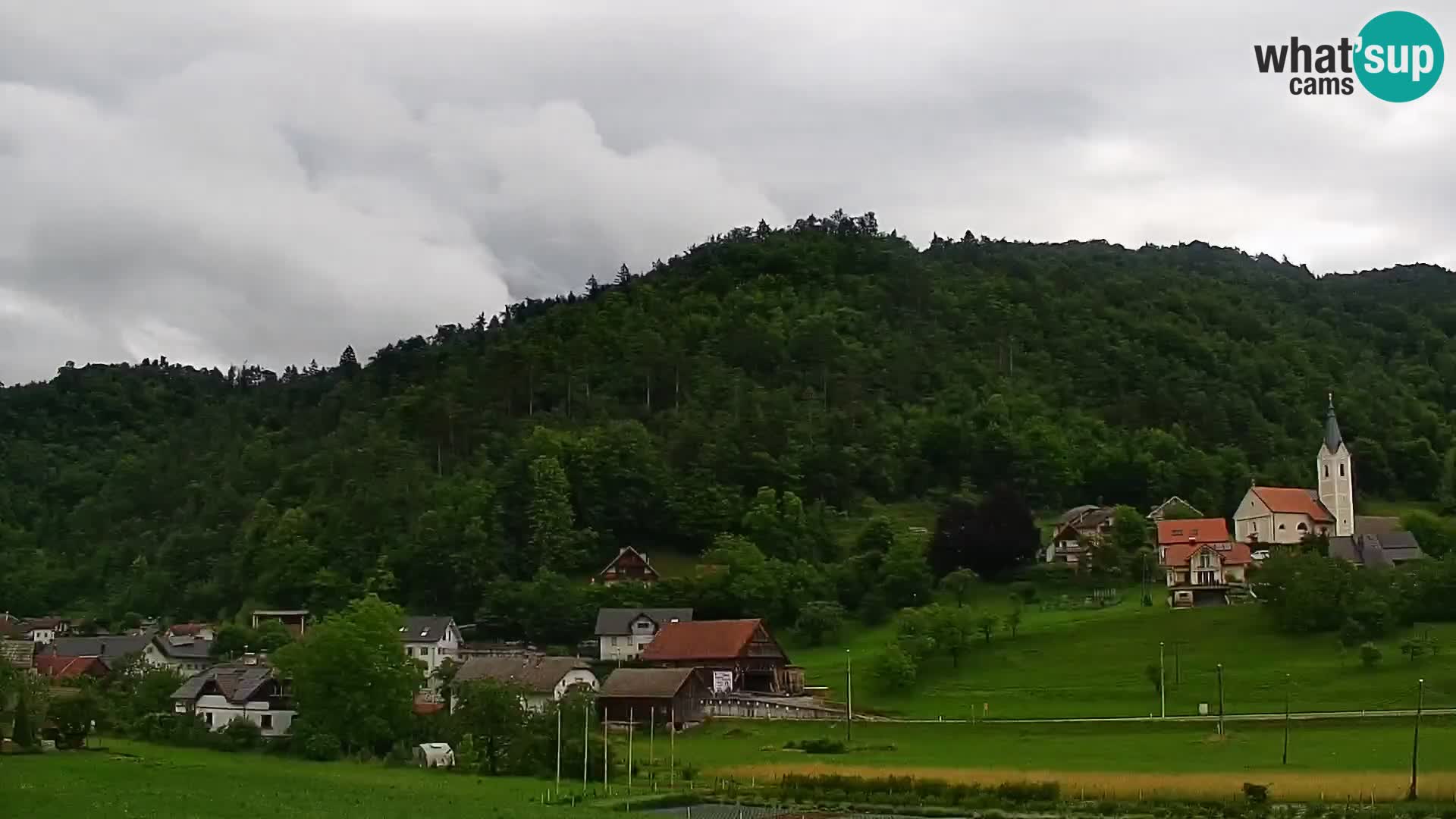 Live Webcam Polhov Gradec – Slovenia