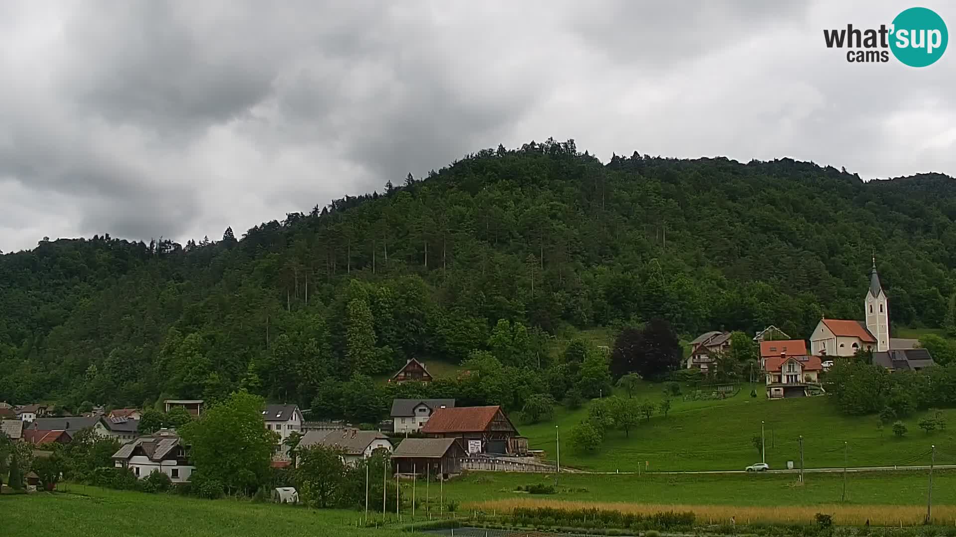 Live Webcam Polhov Gradec – Slovenia