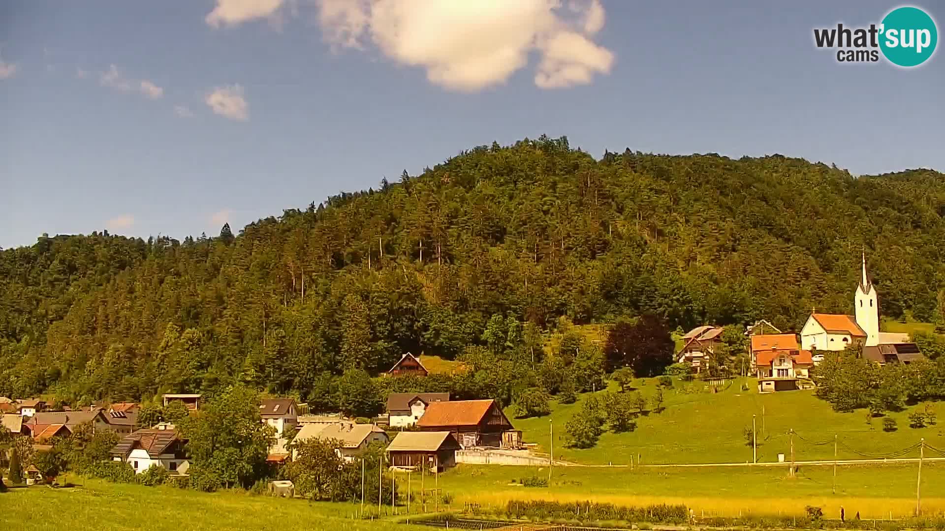 Live Webcam Polhov Gradec – Slovenia