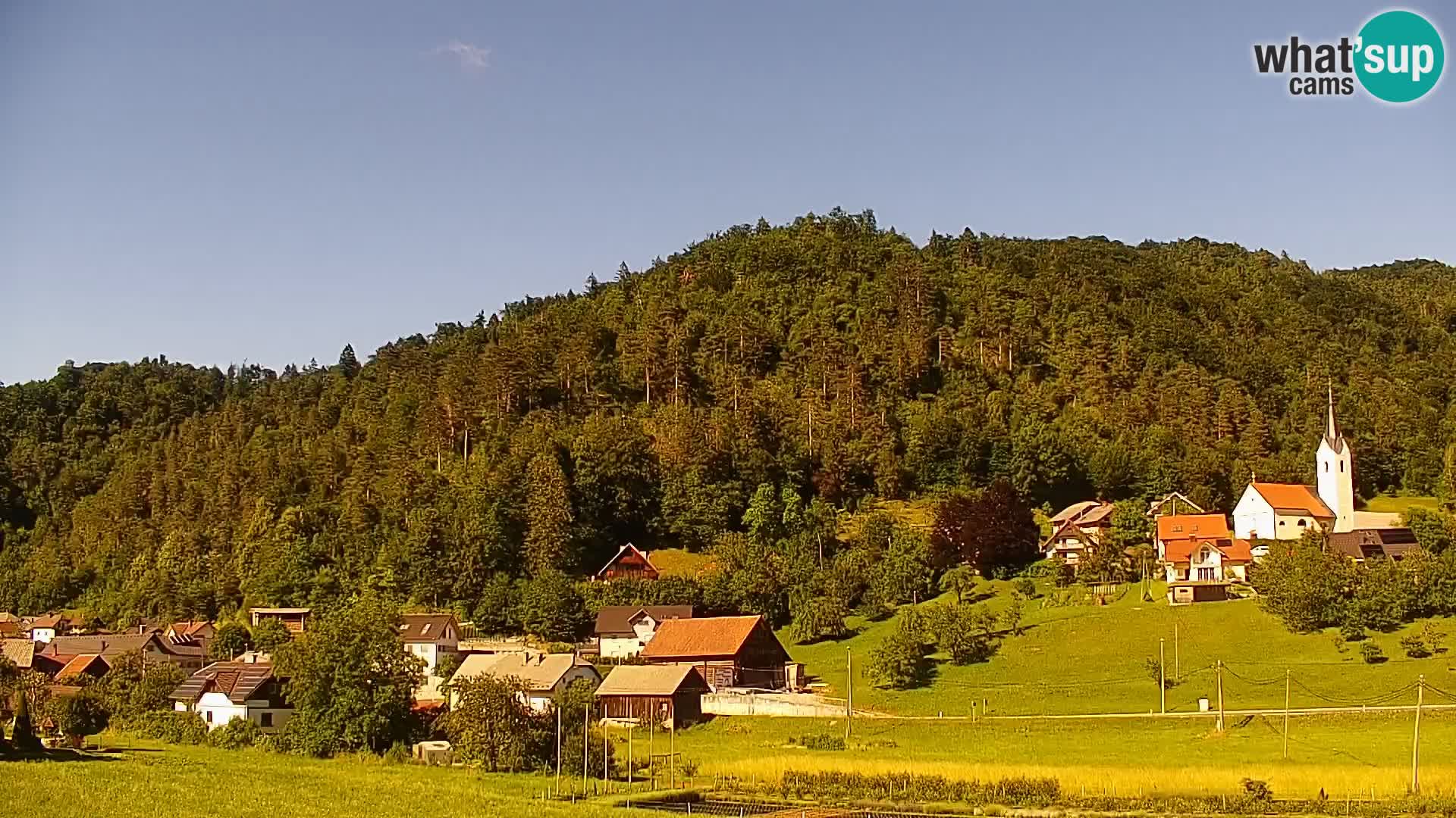 Live Webcam Polhov Gradec – Slovenia
