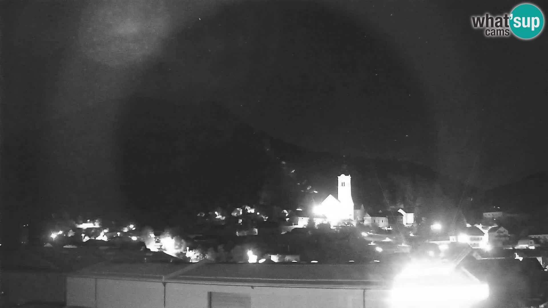 Spletna kamera Polhov Gradec