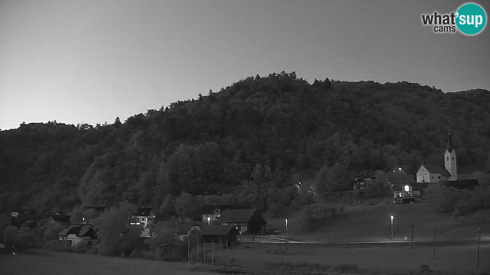 Web kamera uživo Polhov Gradec – Slovenija