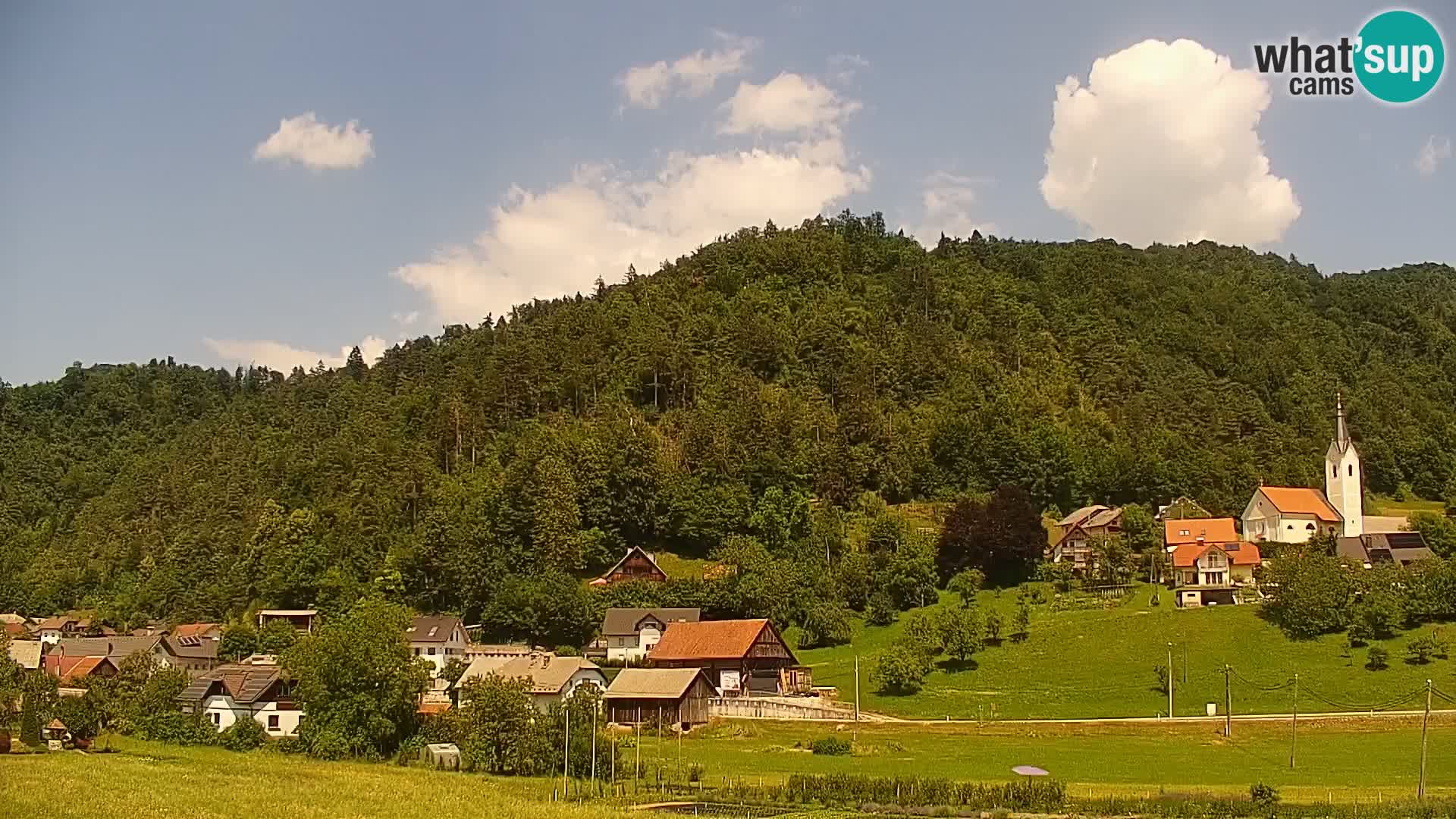 Live Webcam Polhov Gradec – Slovenia
