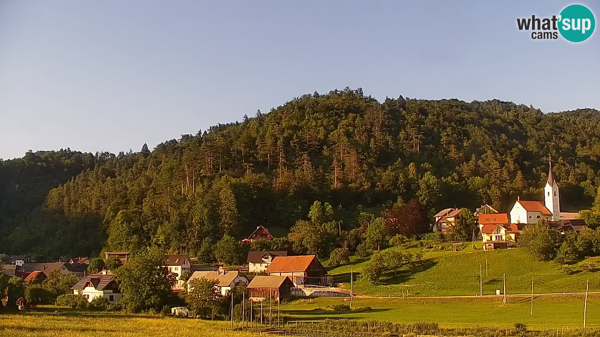 Spletna kamera Polhov Gradec