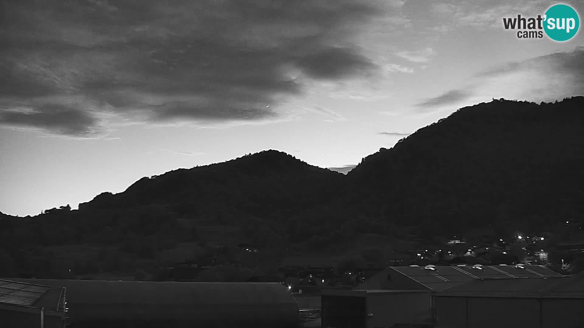Live Webcam Polhov Gradec – Slovenia