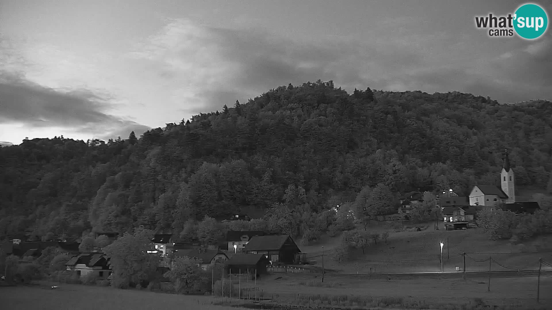 Live Webcam Polhov Gradec – Slovenia