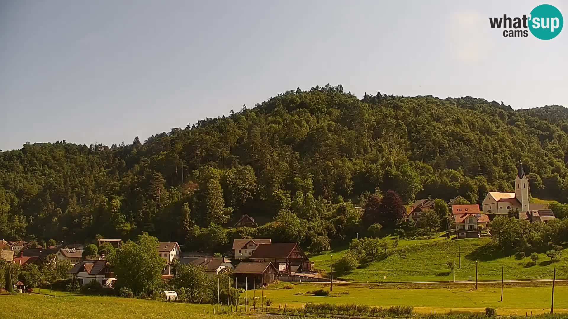 Spletna kamera Polhov Gradec