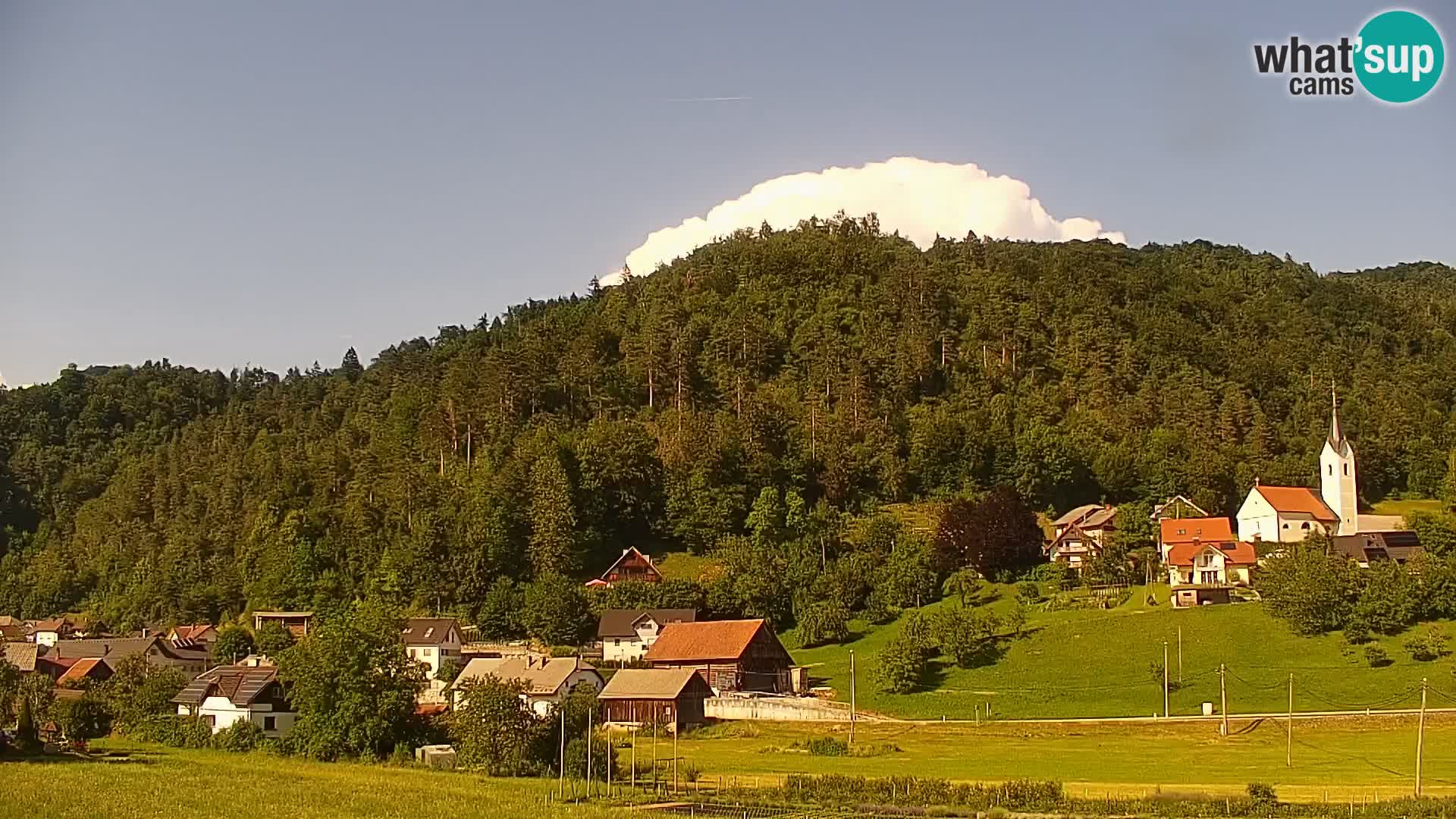 Live Webcam Polhov Gradec – Slovenia