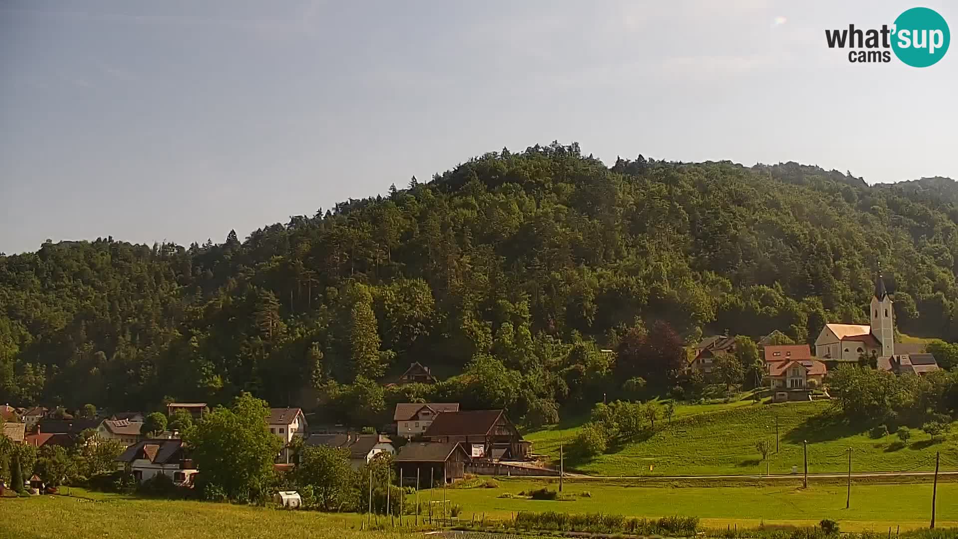 Web kamera uživo Polhov Gradec – Slovenija