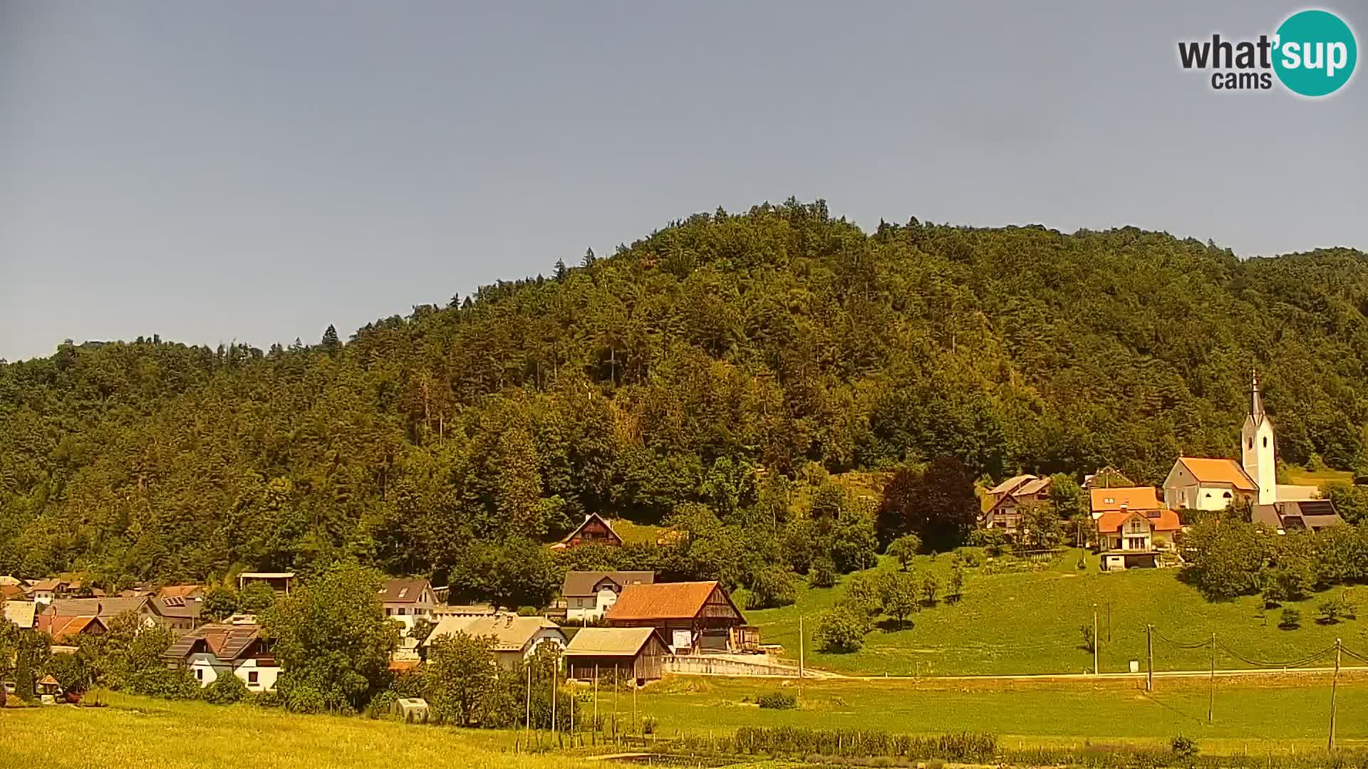 Live Webcam Polhov Gradec – Slovenia