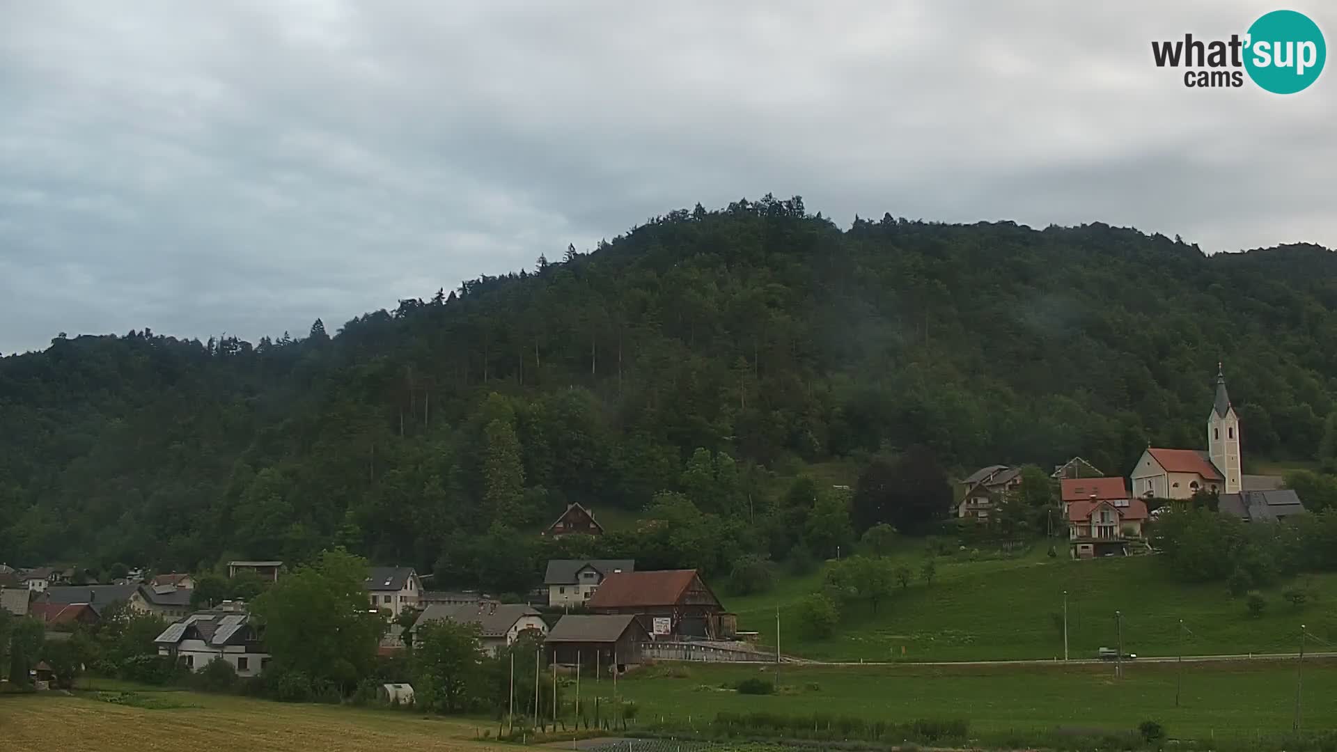 Web kamera uživo Polhov Gradec – Slovenija