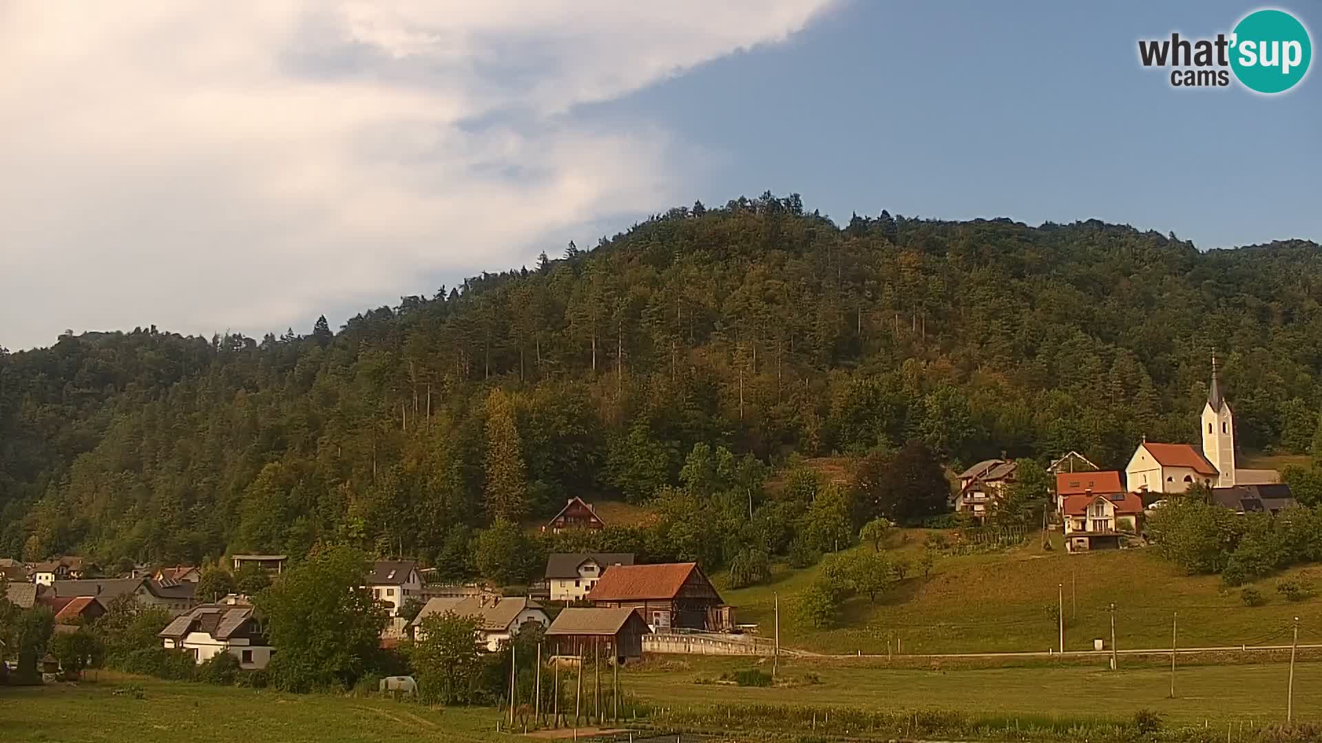 Live Webcam Polhov Gradec – Slovenia