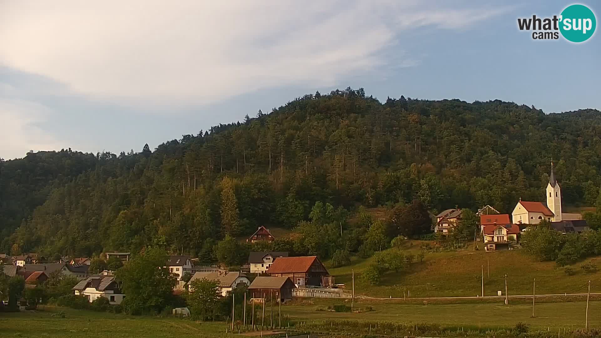 Live Webcam Polhov Gradec – Slovenia