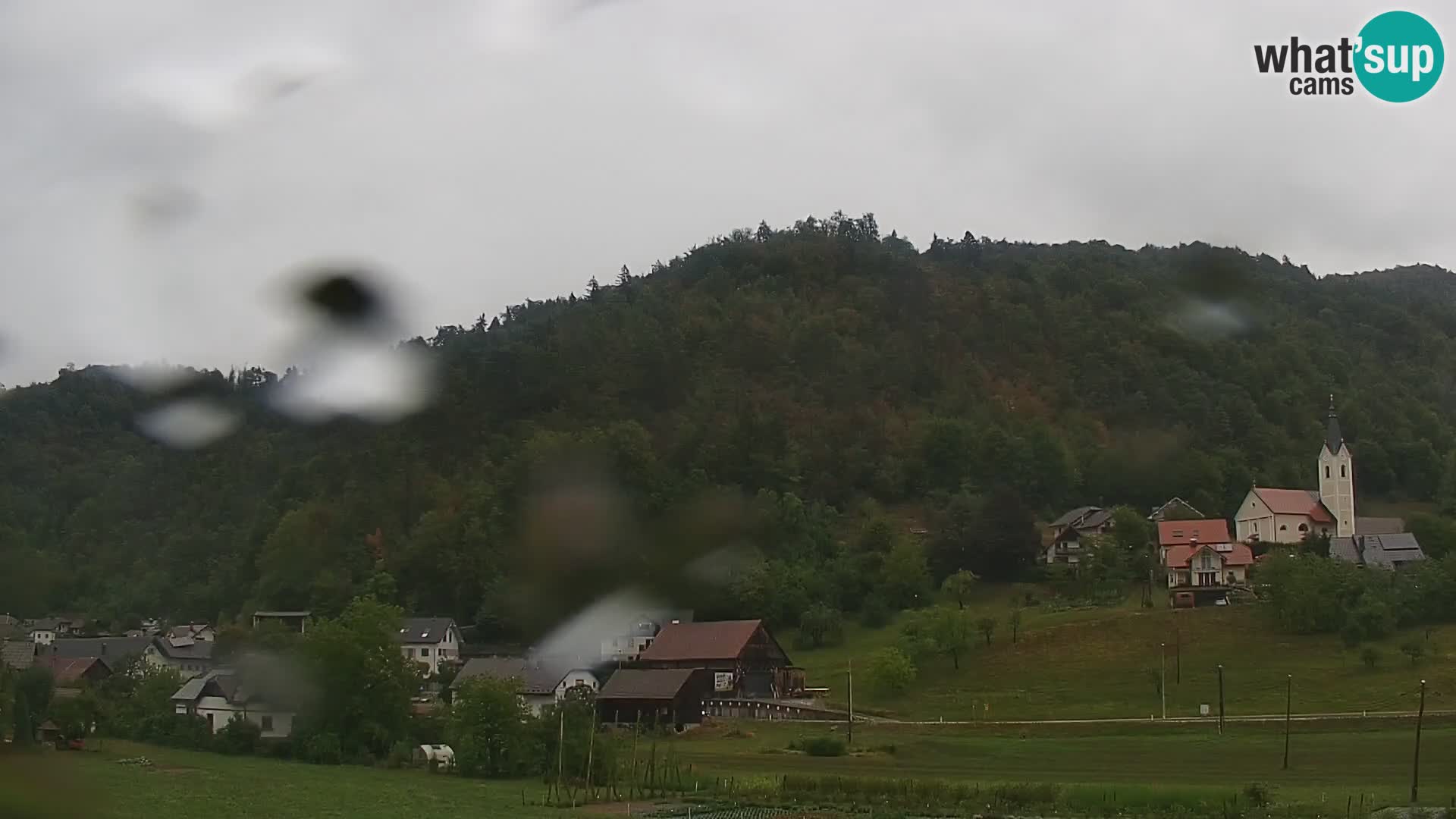 Live Webcam Polhov Gradec – Slovenia