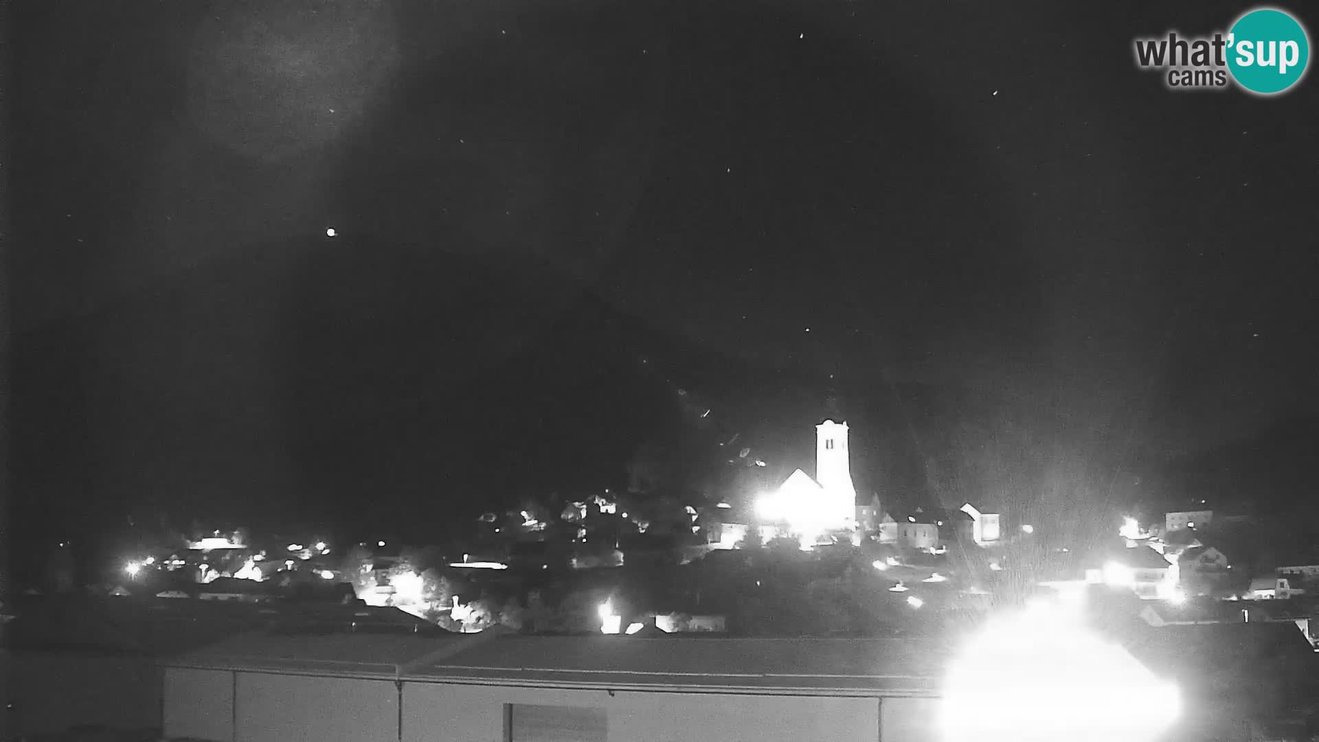Spletna kamera Polhov Gradec
