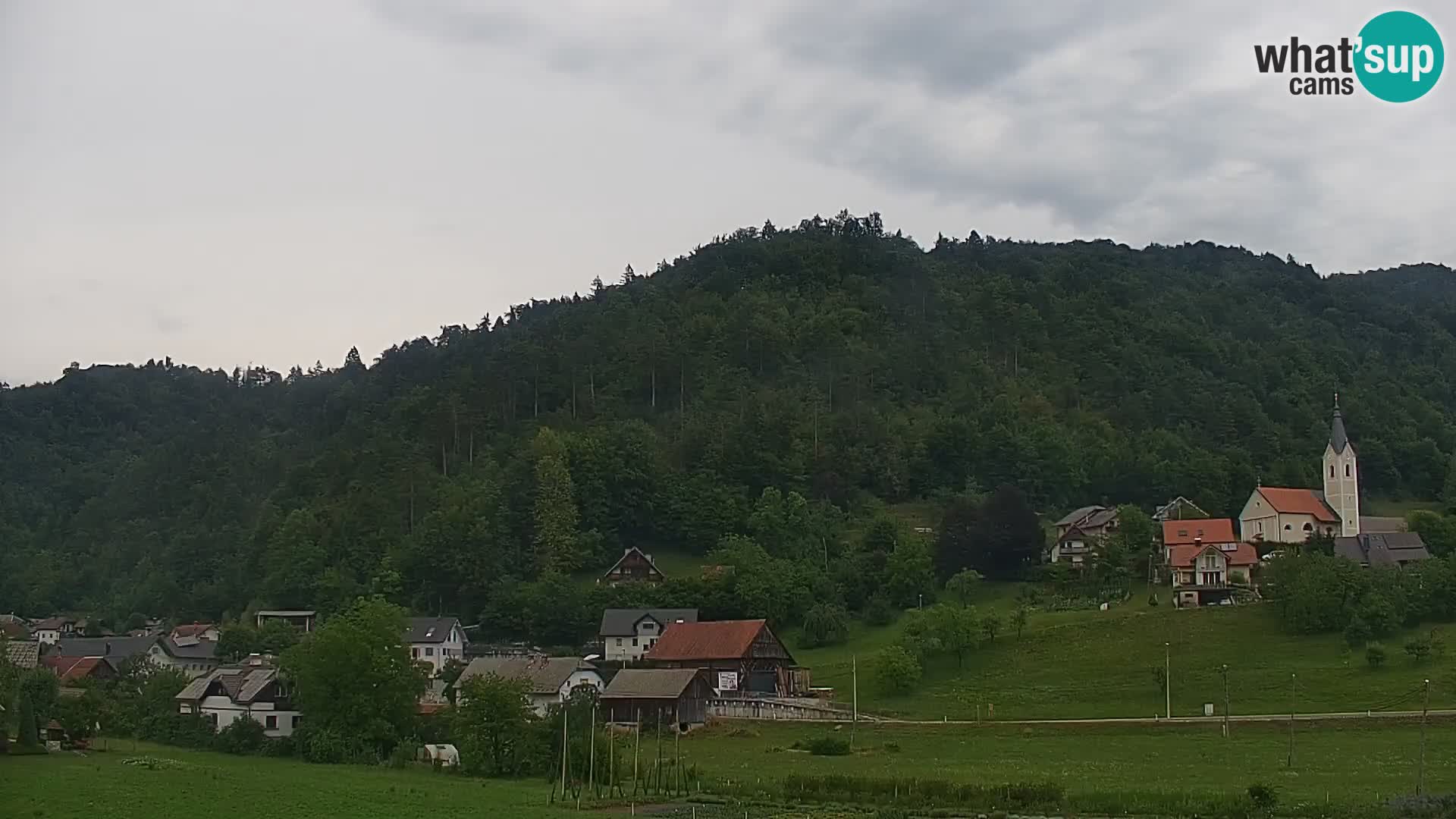 Live Webcam Polhov Gradec – Slovenia