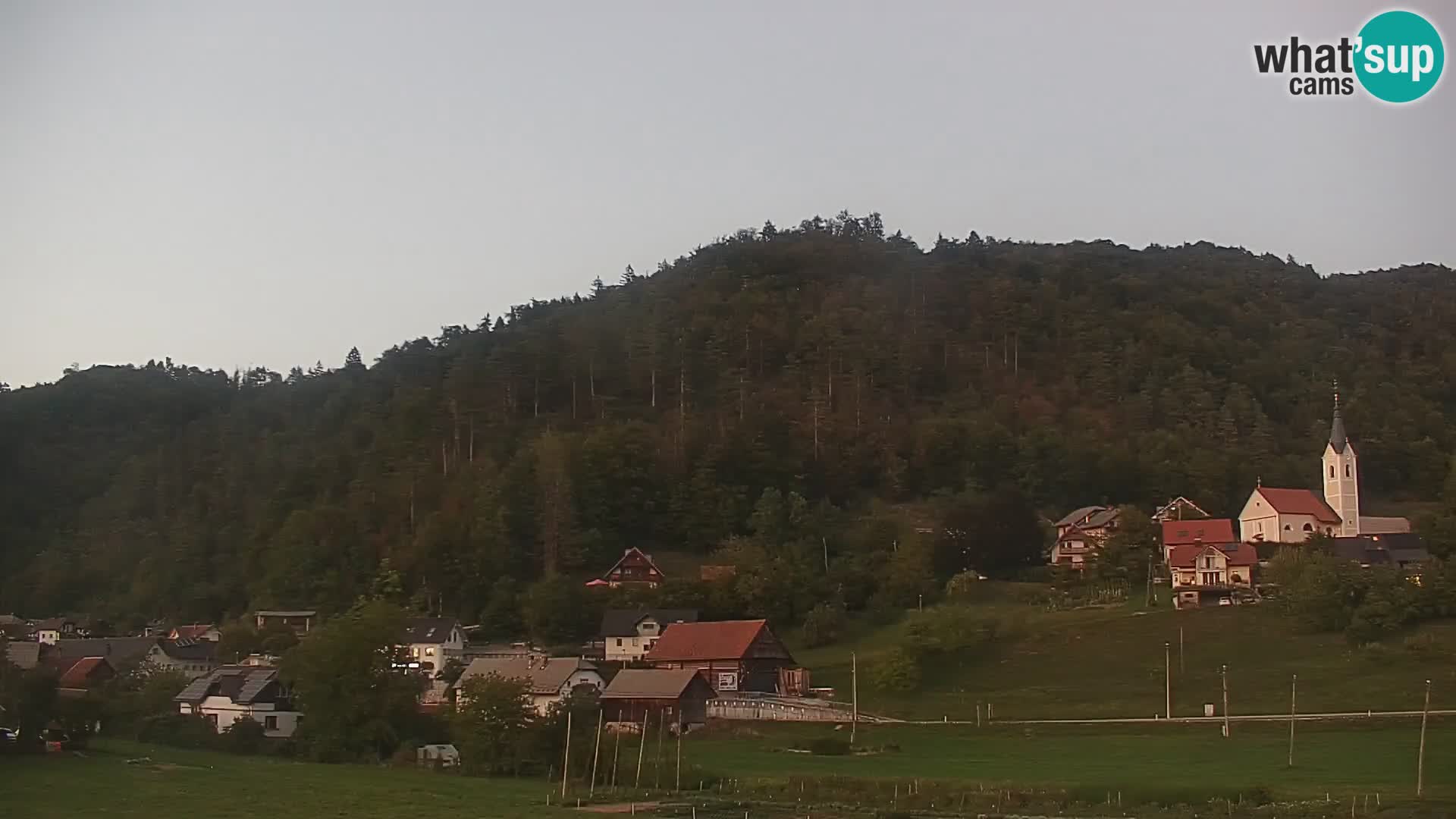 Live Webcam Polhov Gradec – Slovenia