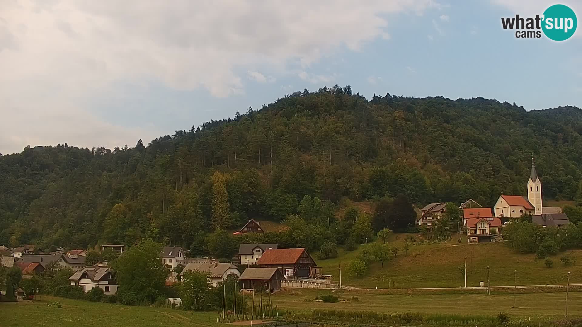 Live Webcam Polhov Gradec – Slovenia