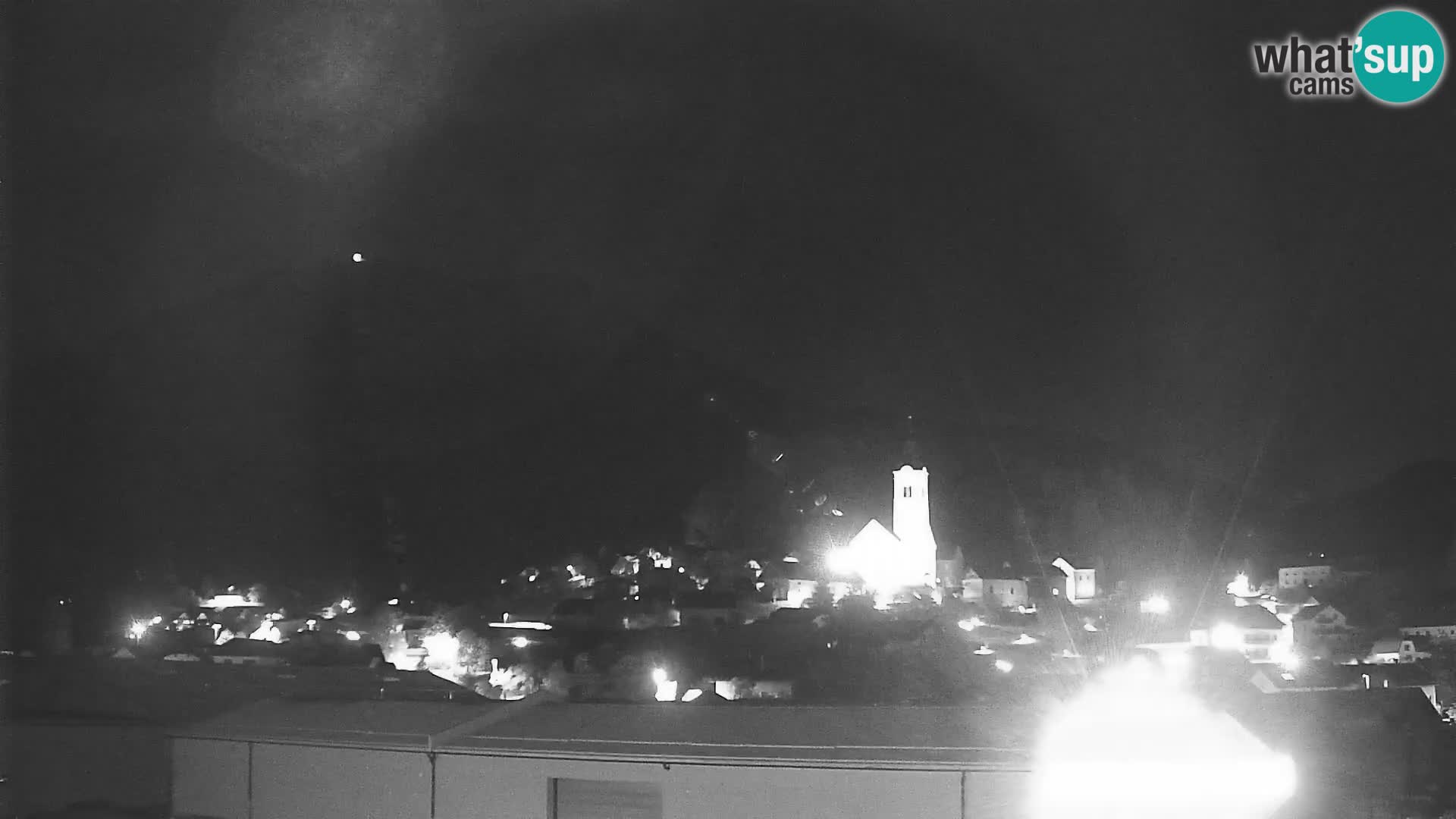 Spletna kamera Polhov Gradec