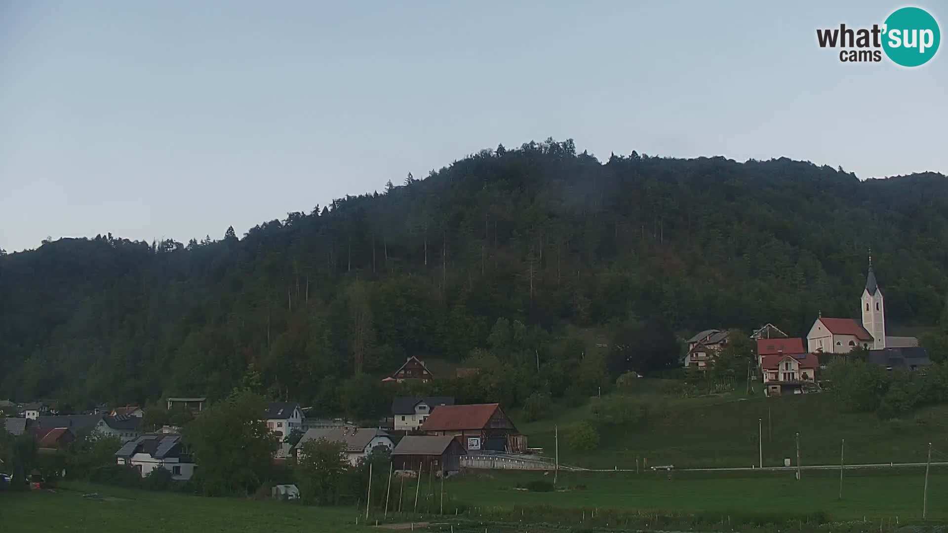 Live Webcam Polhov Gradec – Slovenia