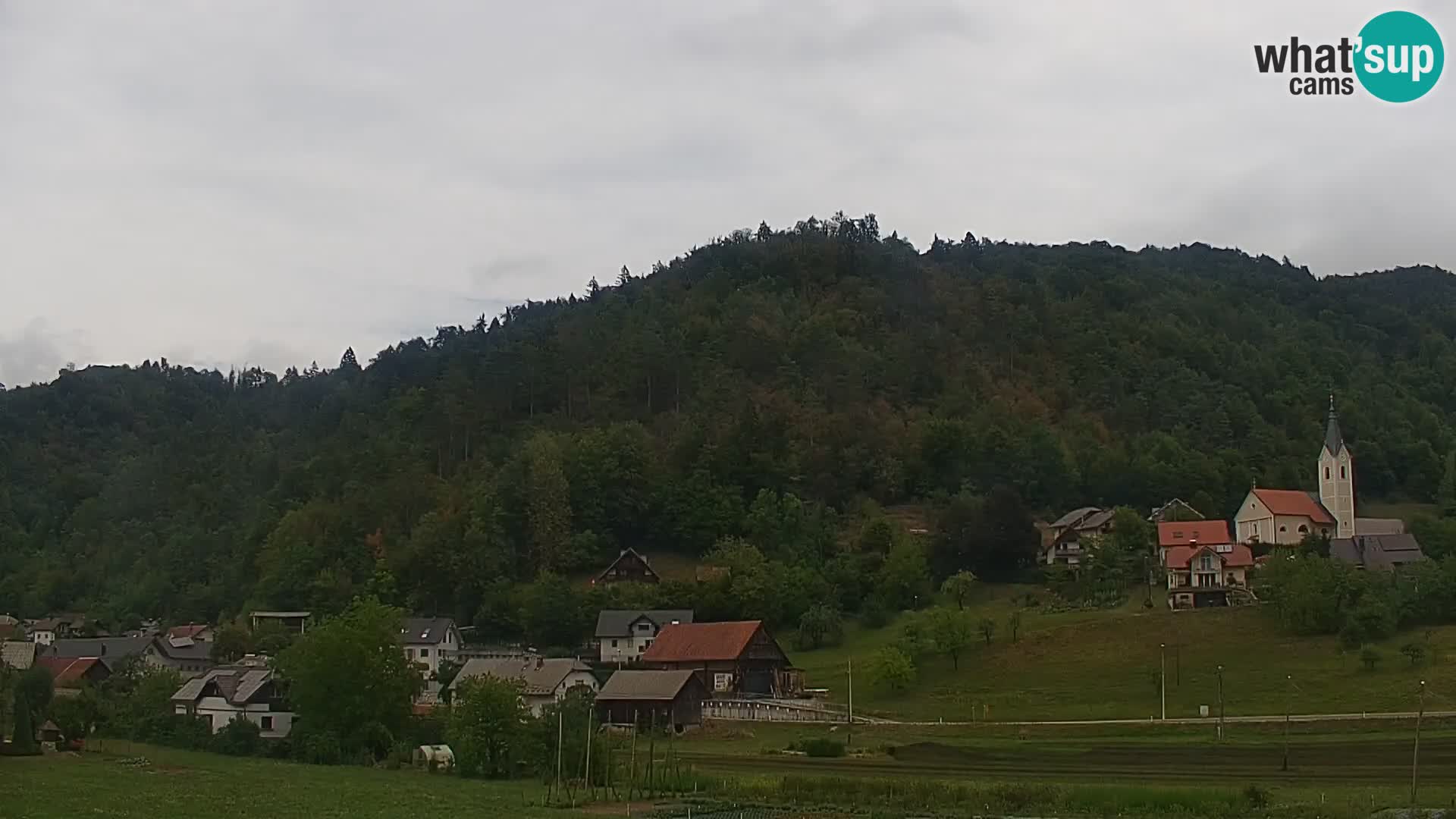 Web kamera uživo Polhov Gradec – Slovenija