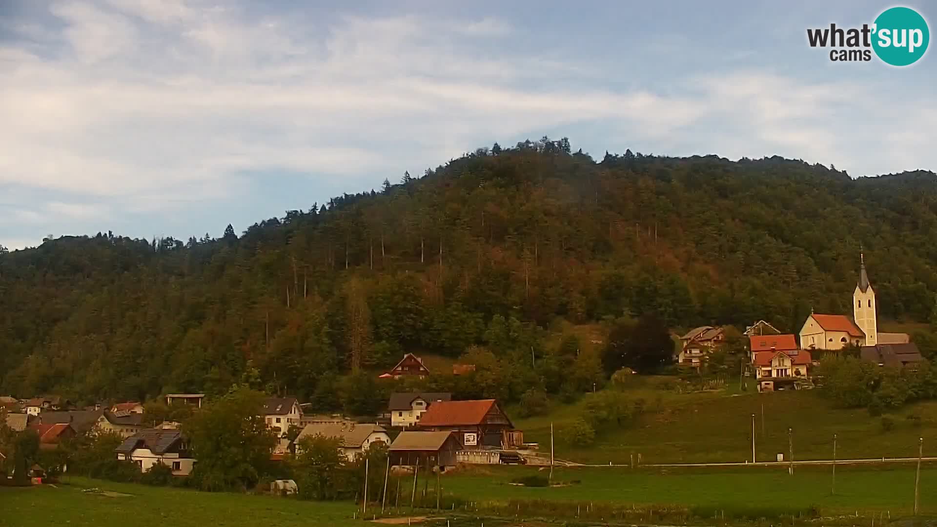 Web kamera uživo Polhov Gradec – Slovenija