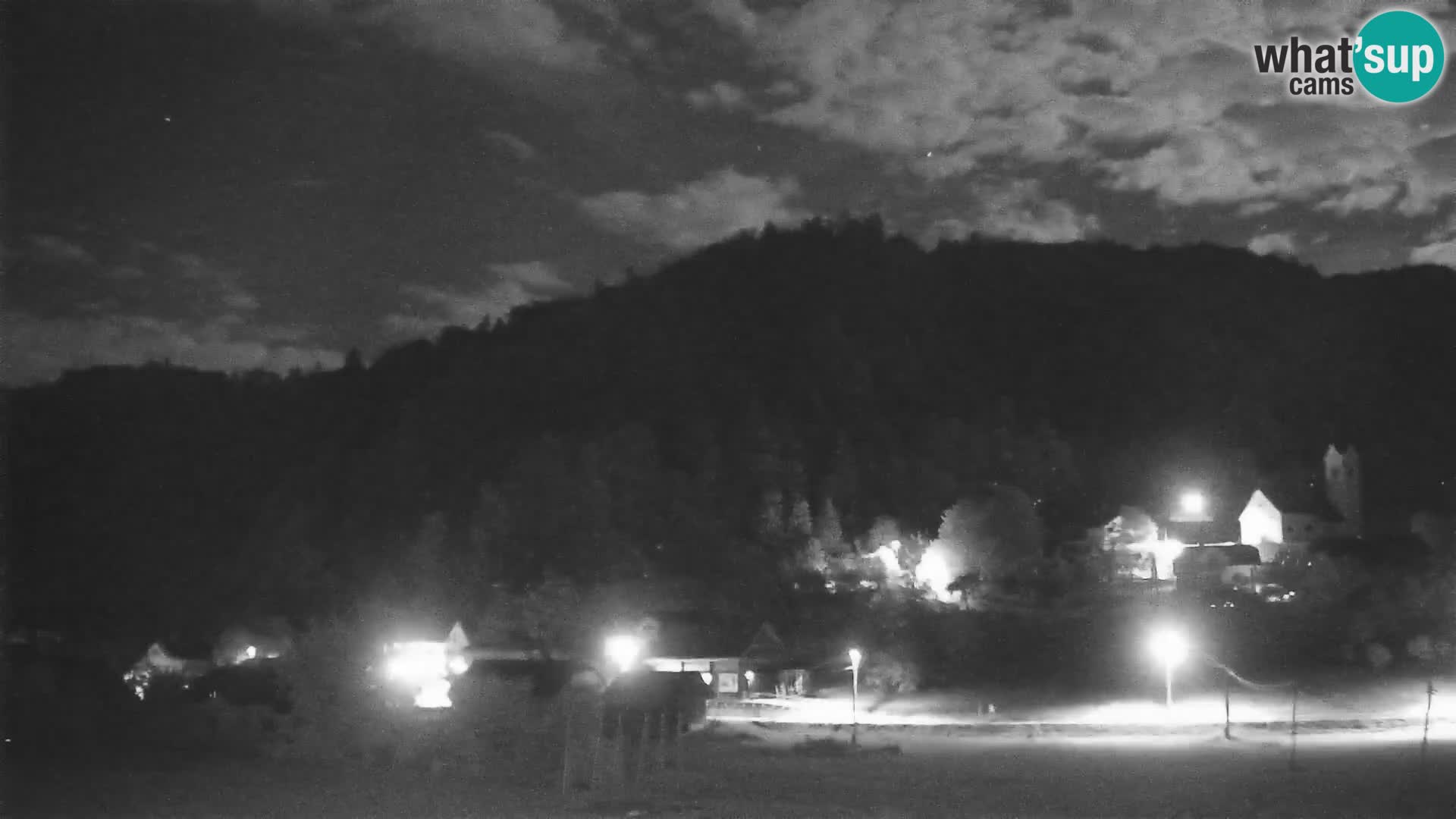 Live Webcam Polhov Gradec – Slovenia