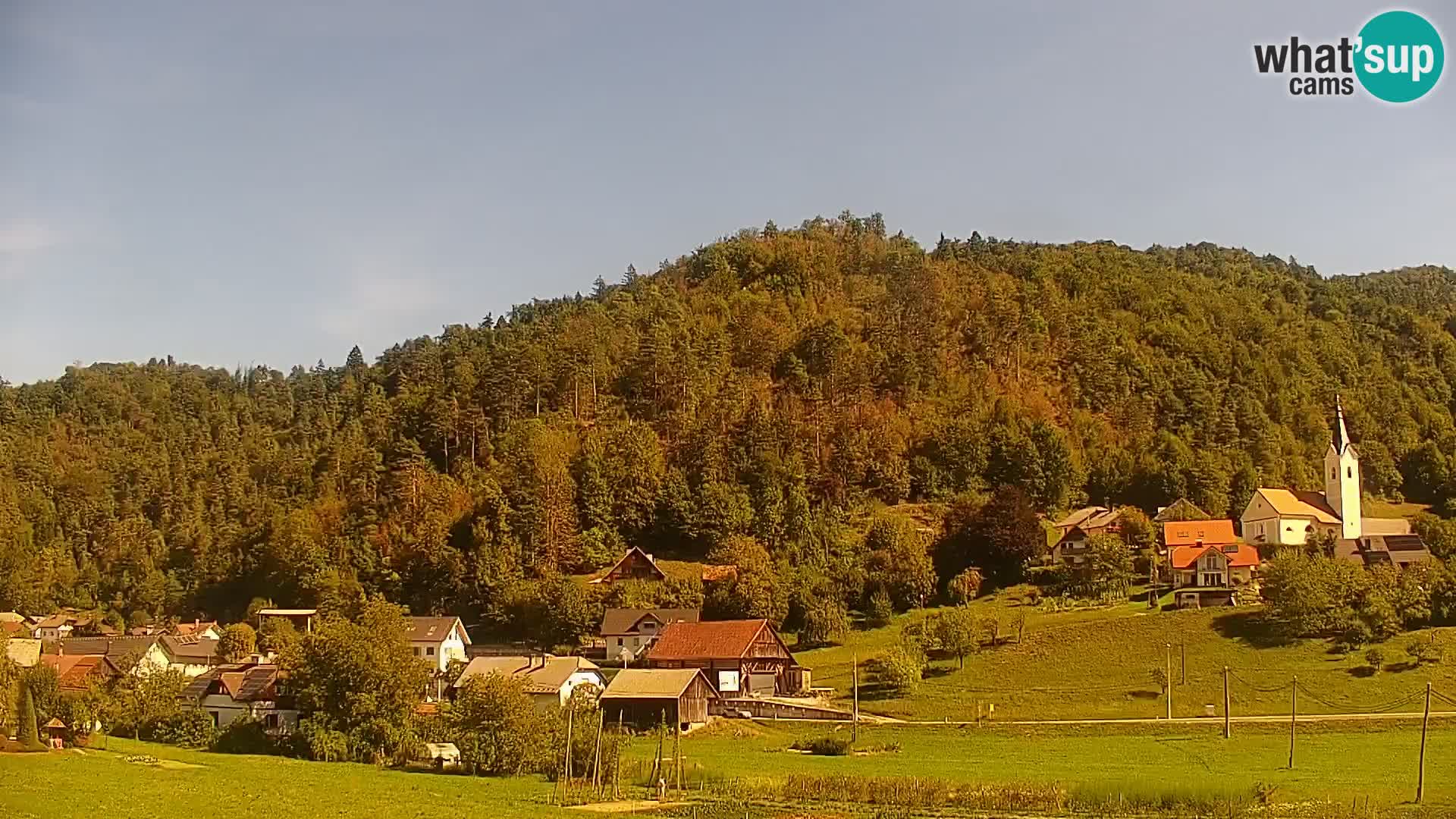 Live Webcam Polhov Gradec – Slovenia