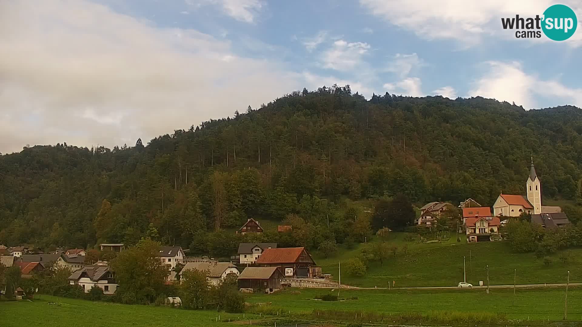 Live Webcam Polhov Gradec – Slovenia