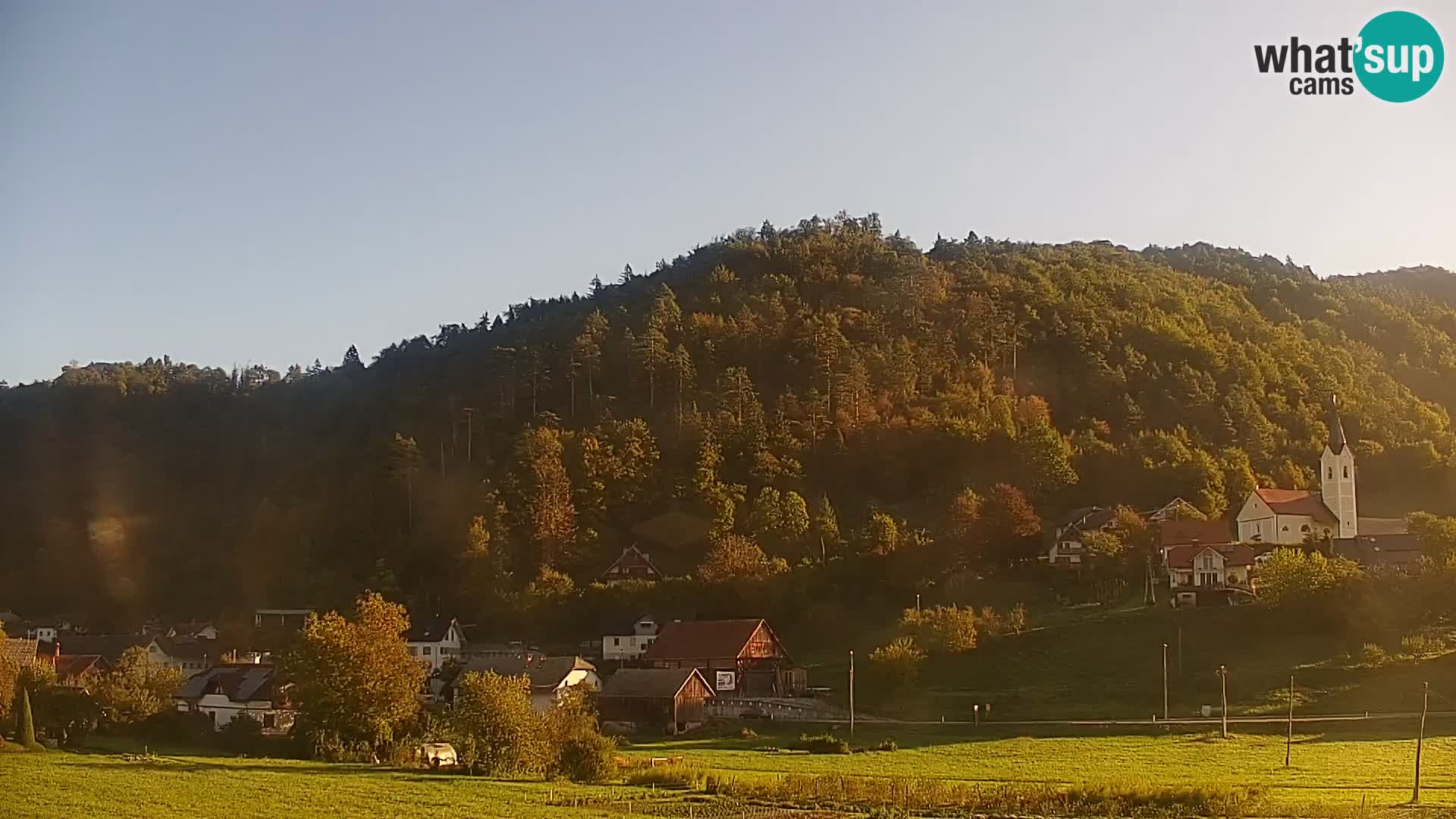 Web kamera uživo Polhov Gradec – Slovenija