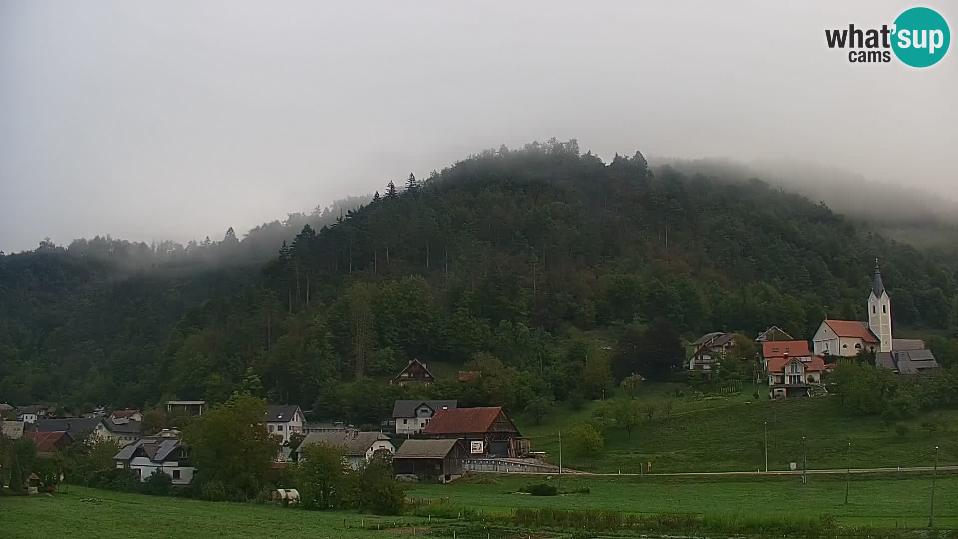 Live Webcam Polhov Gradec – Slovenia
