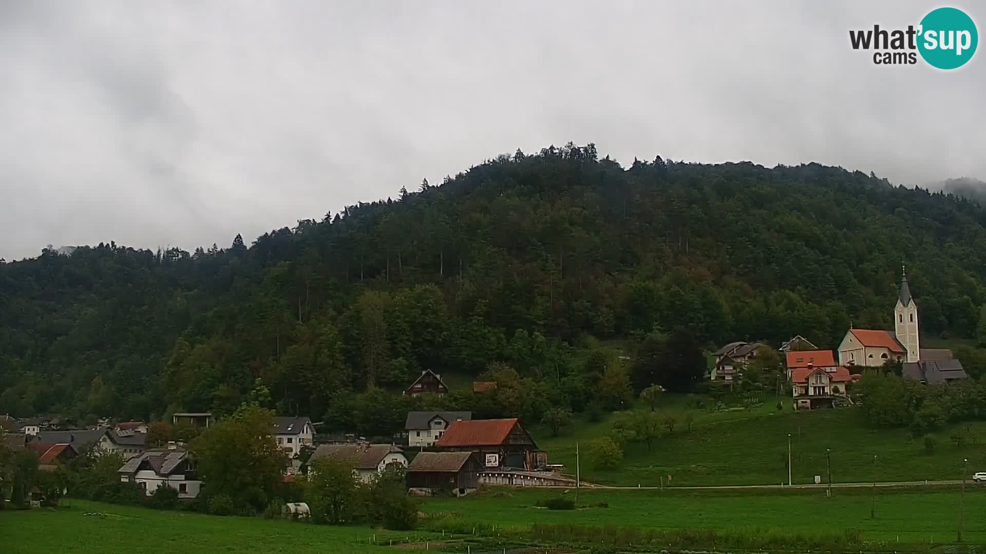 Live Webcam Polhov Gradec – Slovenia