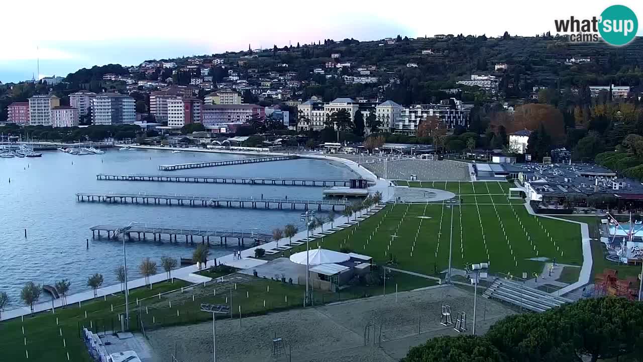 Spletna kamera Portorož plaža – Pogled z restavracije Bungalow