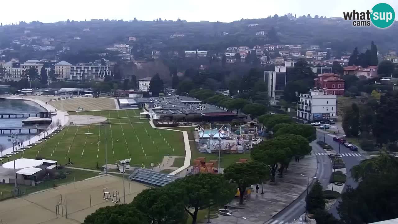 Spletna kamera Portorož plaža – Pogled z restavracije Bungalow