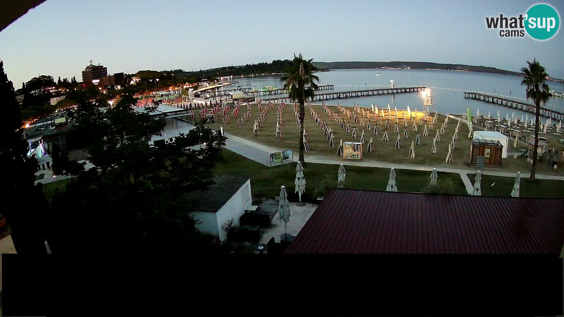Web kamera Portorož plaža – Kavarna Karamela