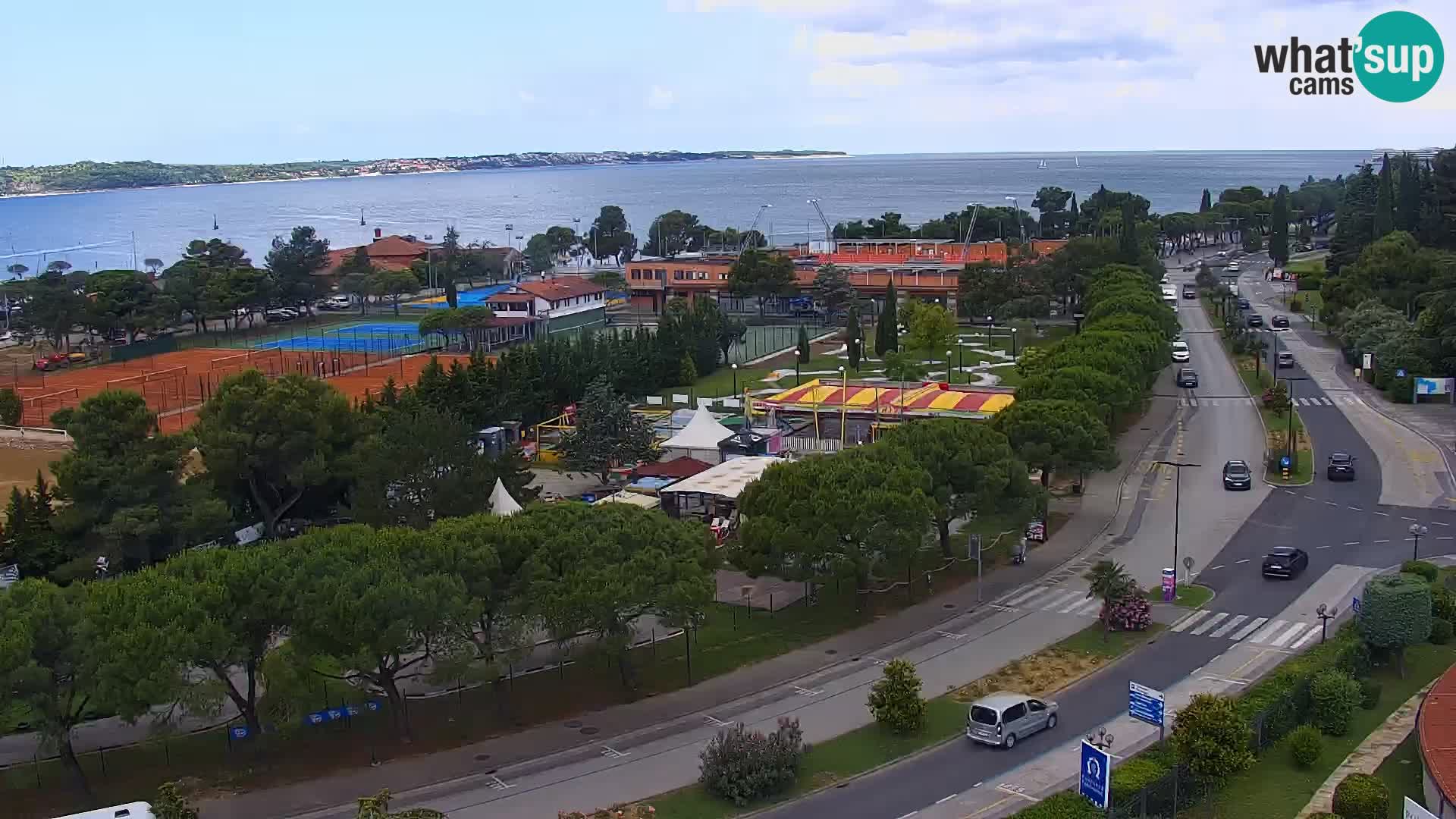 Portorož spletna kamera – pogled na marino in teniška igrišča