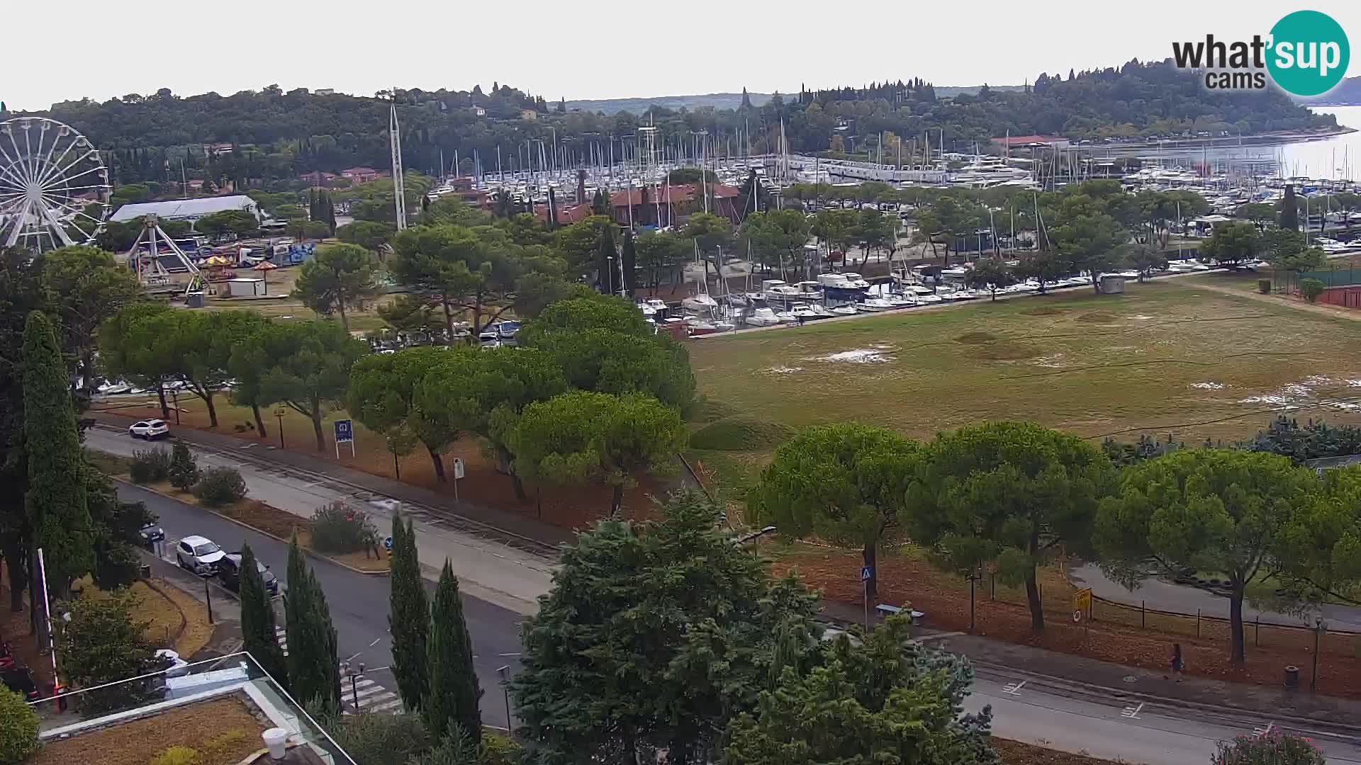 Portorož spletna kamera – pogled na marino in teniška igrišča