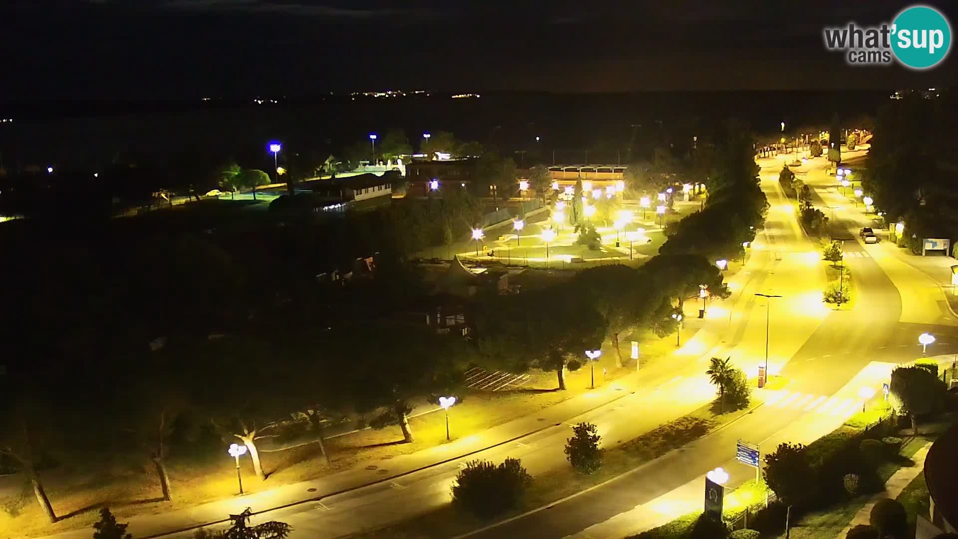 Portorož camera en vivo – vista del puerto deportivo y las canchas de tenis