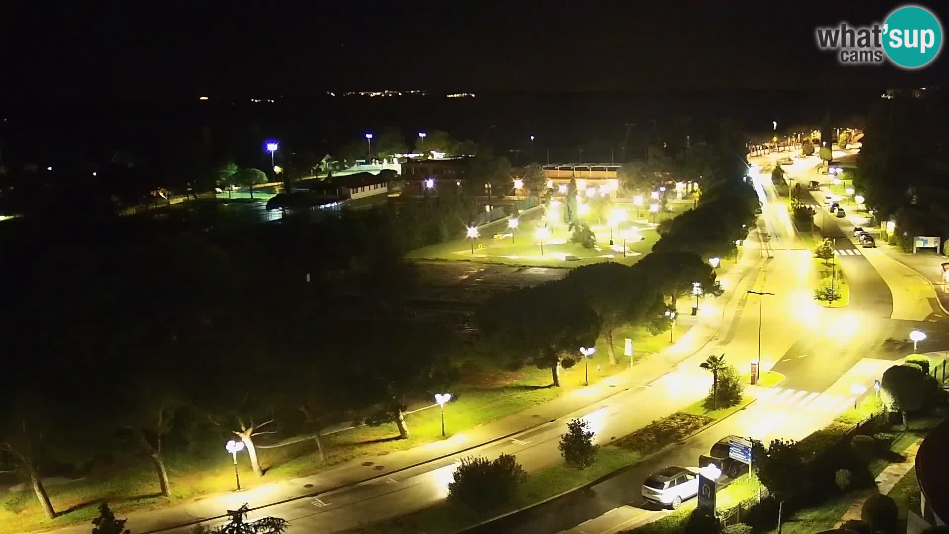 Portorož camera en vivo – vista del puerto deportivo y las canchas de tenis