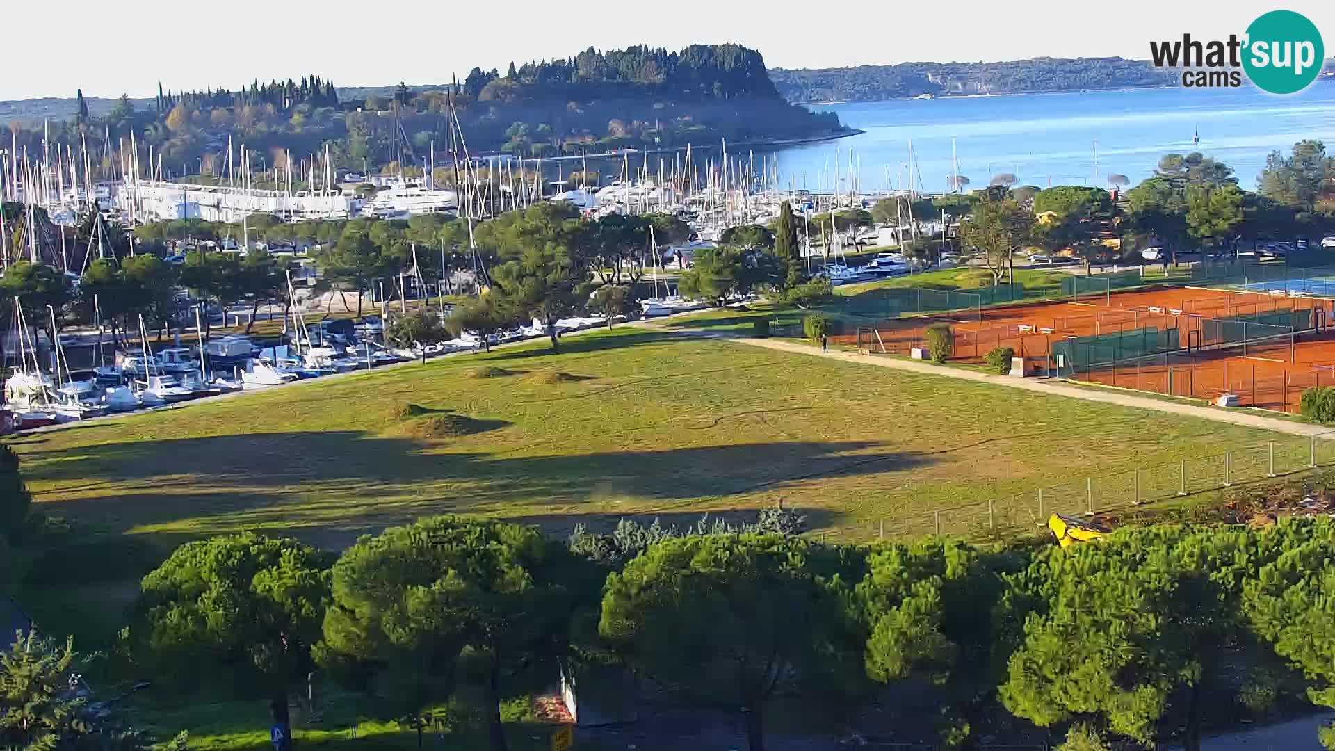 Portorož Webcam – Blick auf den Yachthafen und die Tennisplätze