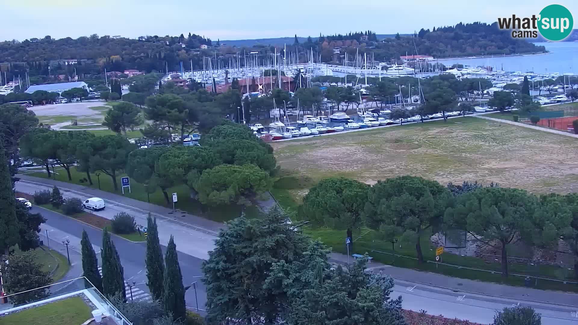 Portorož Webcam – Blick auf den Yachthafen und die Tennisplätze